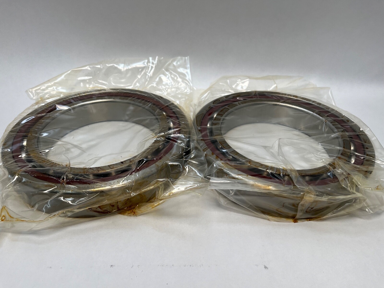 SKF 7026-CD/P4ADGA Bearing 130x200x33 mm 7206C 7026-CD-P4A-DGA ABEC7 Italy 2 pcs