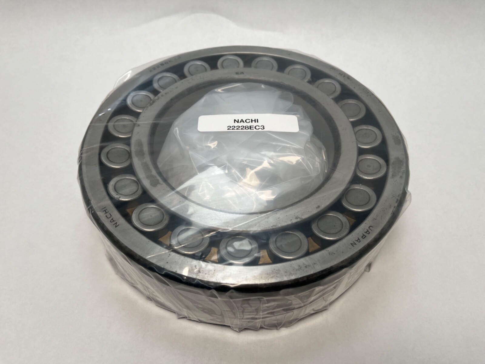 Nachi 22228EC3 Spherical Bearing 22228-E-C3 22228 MB/BR/M 140x250x68 mm