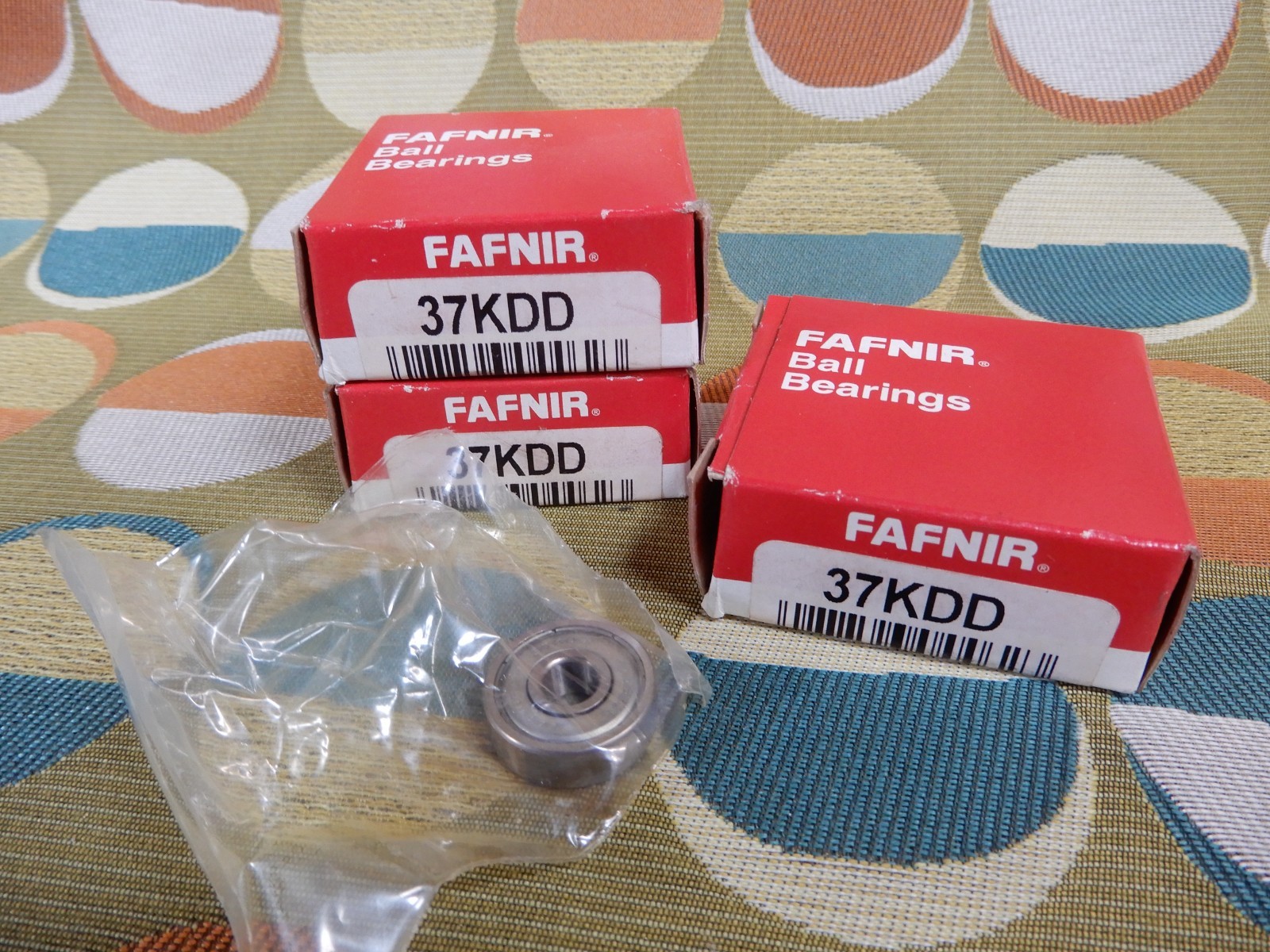 Fafnir 37KDD Roller Bearings Qty 3 NOS