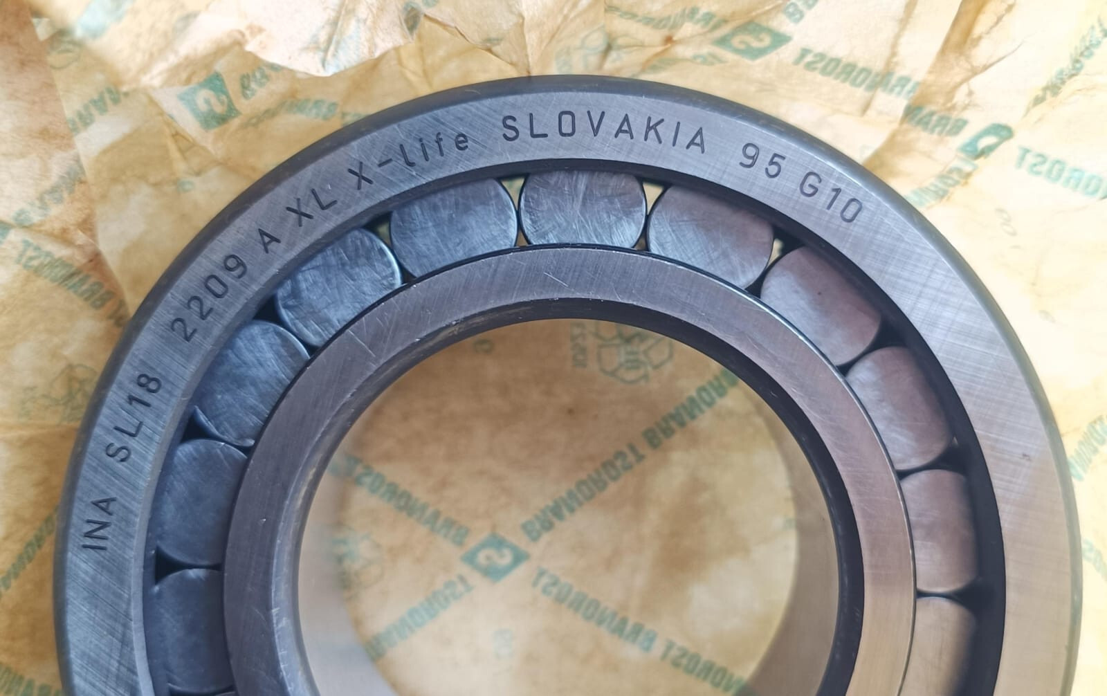 INA SL18 2209-A-XL X-LIFE SLOVAKIA 95 G10 cylindrical roller bearing