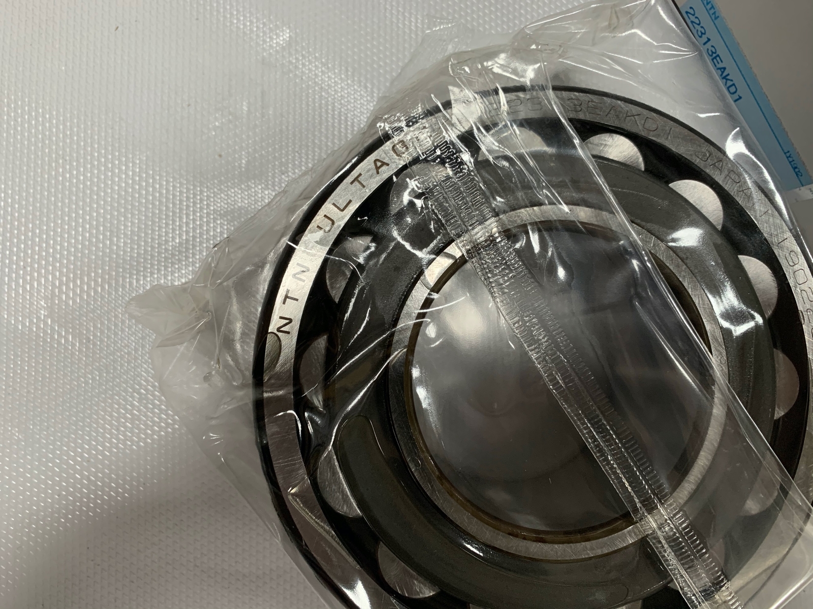 NTN Spherical Roller Bearing Ultage 22313EAKD1 190223 65x140x48mm