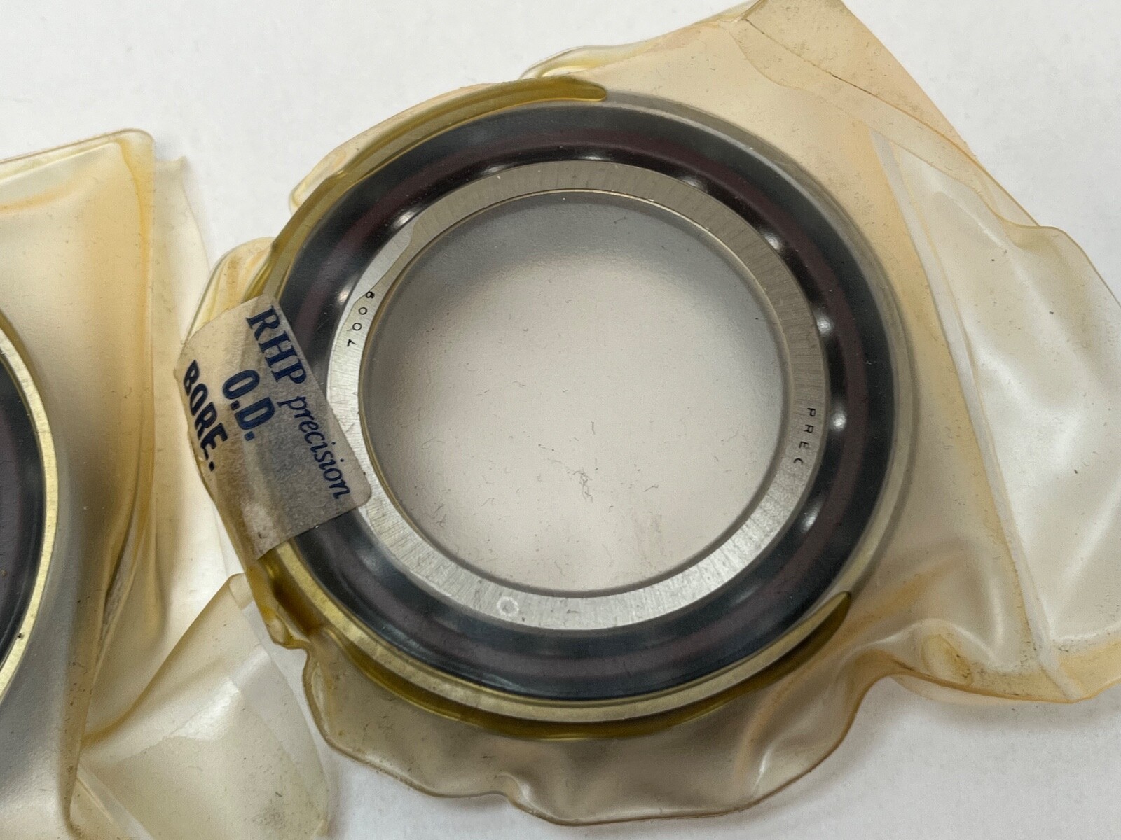 RHP 7009ETDULP4 Bearing 45x75x16 mm 7009-E-T-DUL-P4 B7009X3TAULEP7 England 2 Pcs