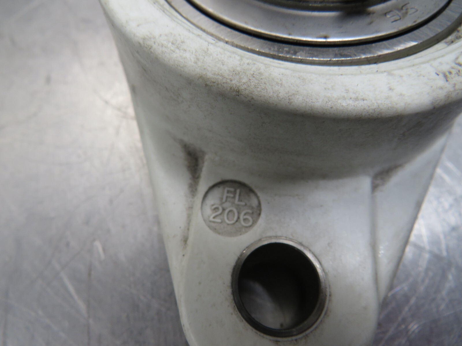 FYH UCFL-206-19ES6PL Bearing