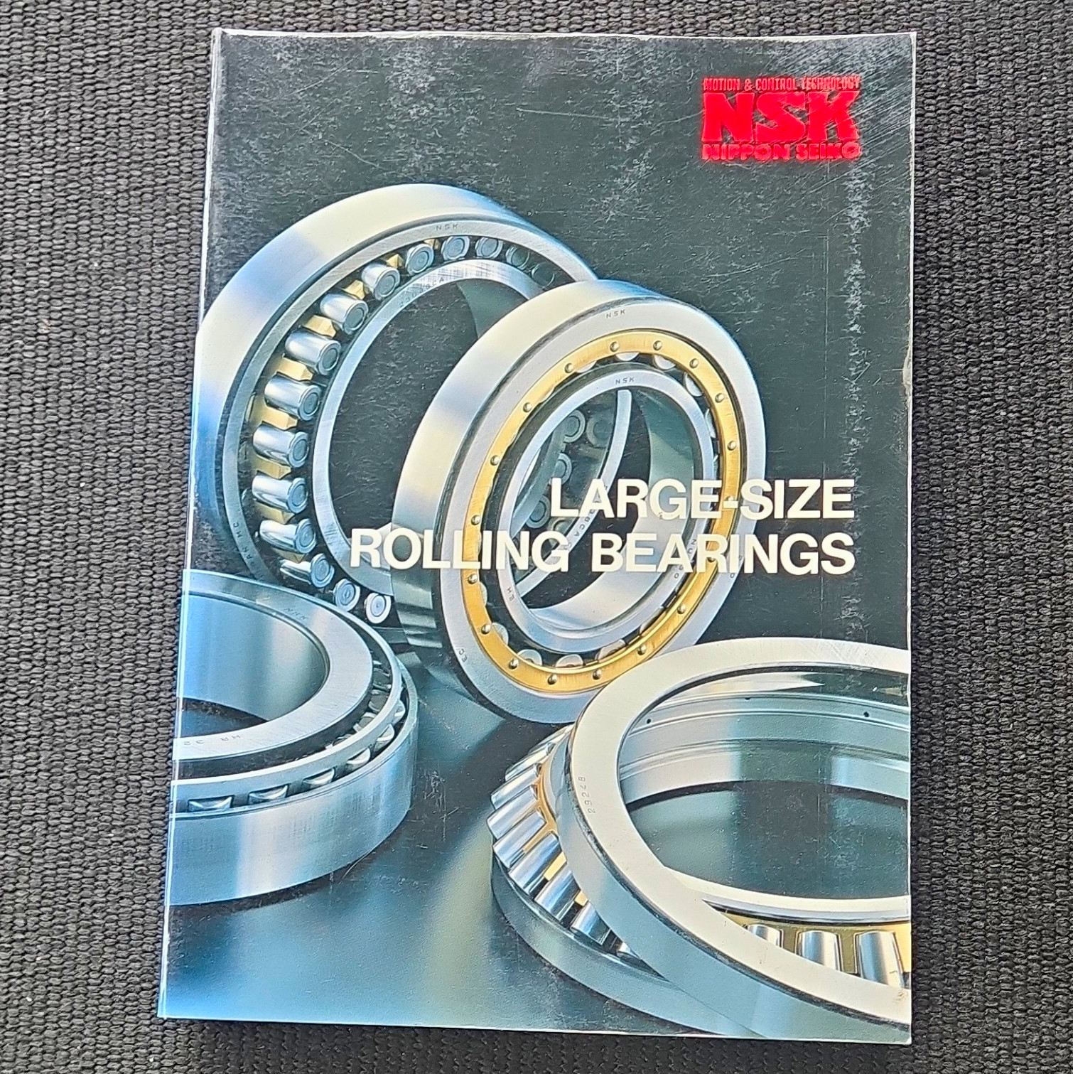 NSK Large-Size Rolling Bearings Catalog Booklet Rolling Bearings MPN A125