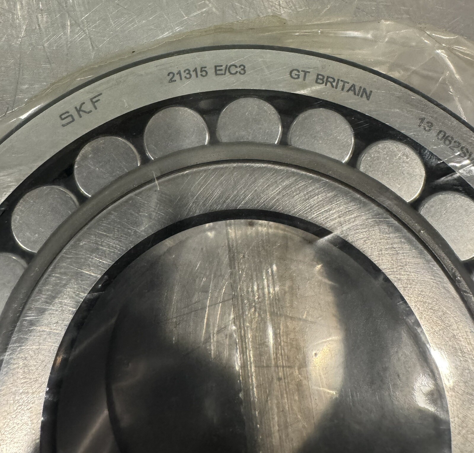 SKF 21315 E/C3 Speherical Roller Bearing NEW! FREE SHIPPING!