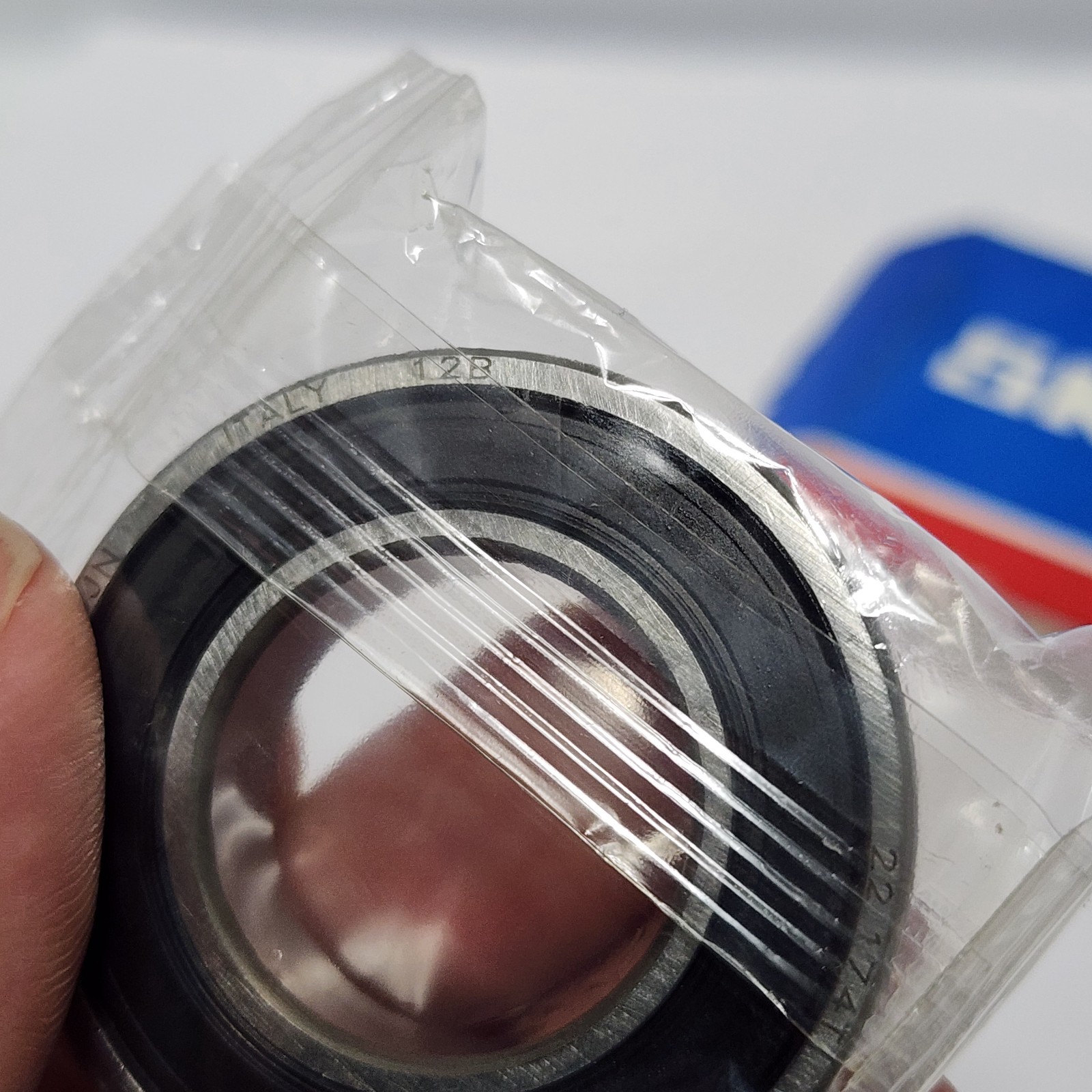 SKF 6005 2RS C3 / 6005 2RS JEM Double Seal Bearing 25X47X12