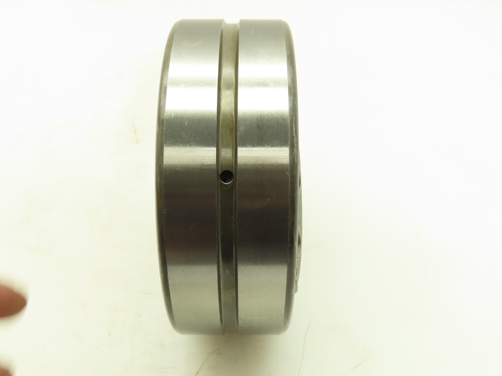 NSK Spherical Roller Bearing Bore Dia. 2.5591″ Outside Dia. (In.) 5.5118 140mm