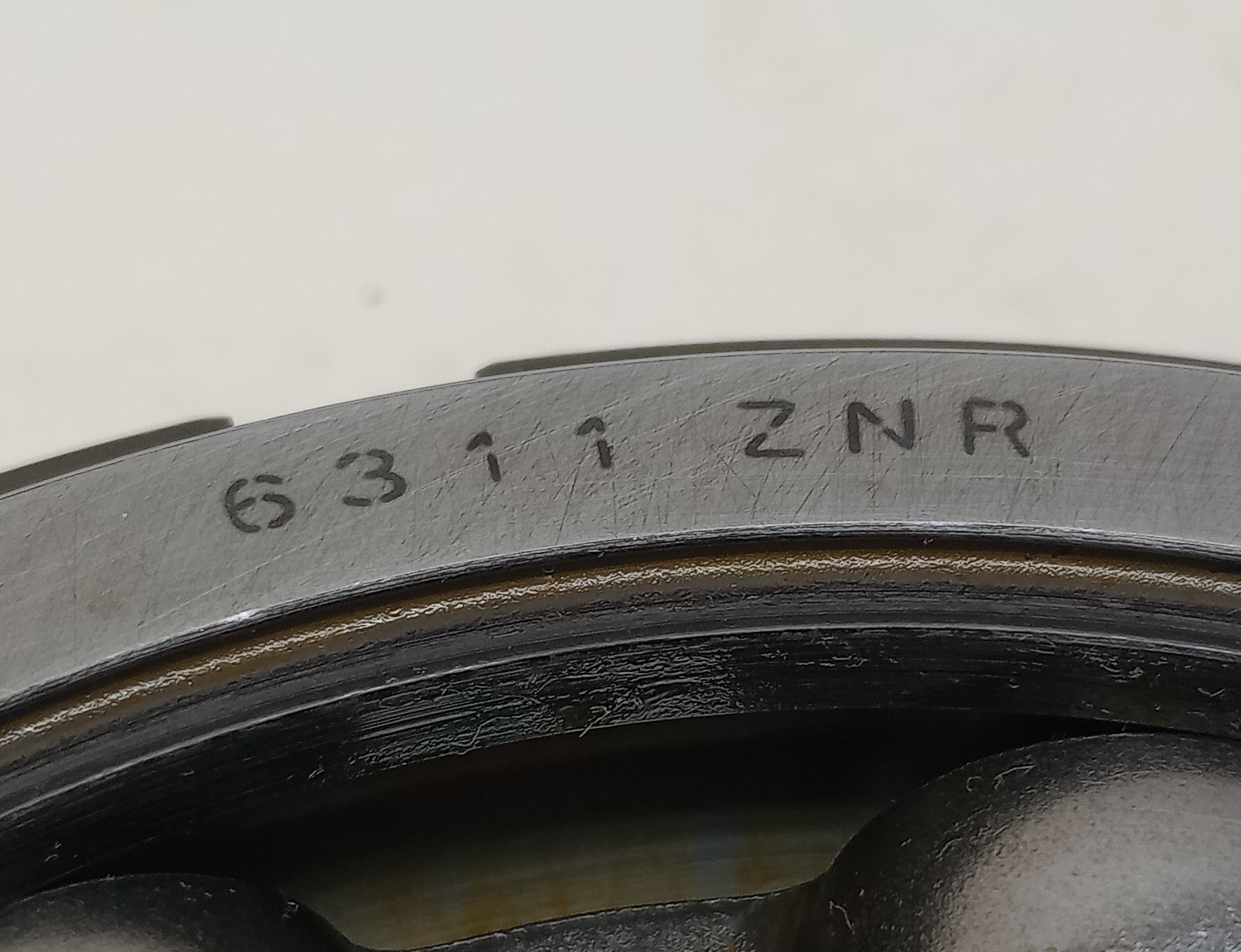 SKF 6311 ZNR Ball Bearing Deep Groove 55mm ID X 120mm OD X 29mm W 6311-ZNR