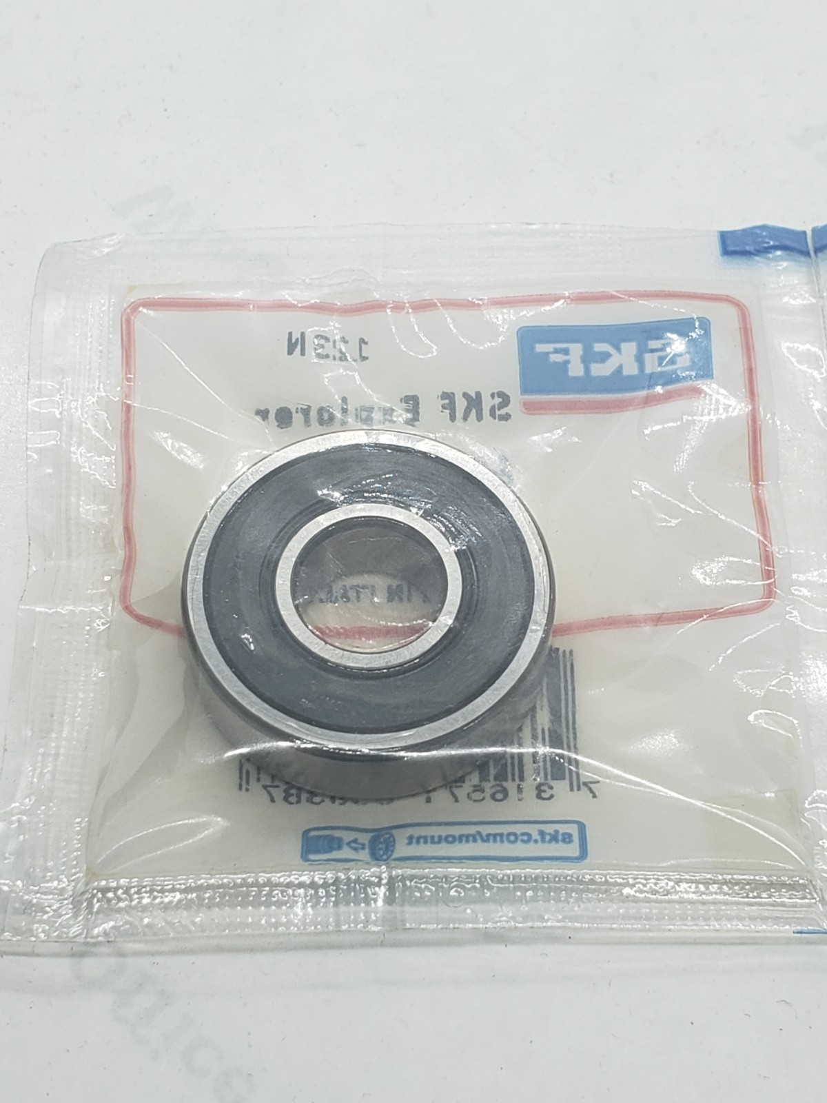 SKF 6000-2RSH/C3 DEEP GROOVE BALL BEARING 10x26x8mm, LOT OF 2, NIB