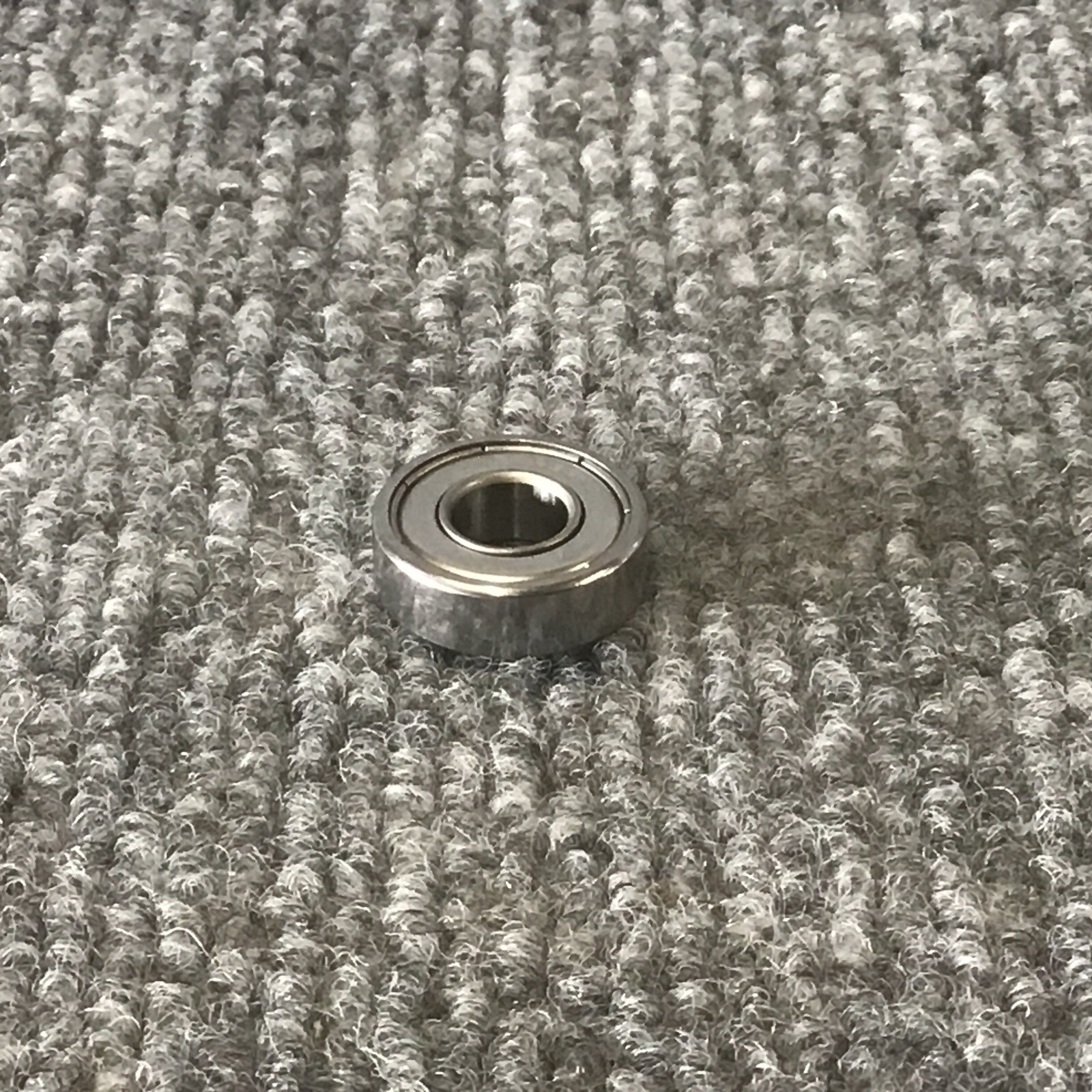 Lot Of 4 Consolidated Bearing SS698-ZZ SS698ZZ 8mm x 19mm x 6m Stainless steel