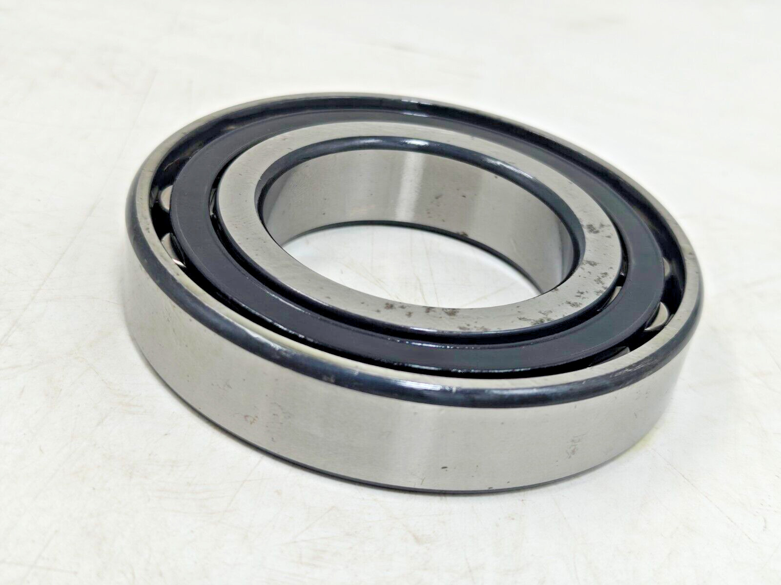 N212E FAG Cylindrical Roller Bearing 60x110x22mm N 212 E FAG Germany