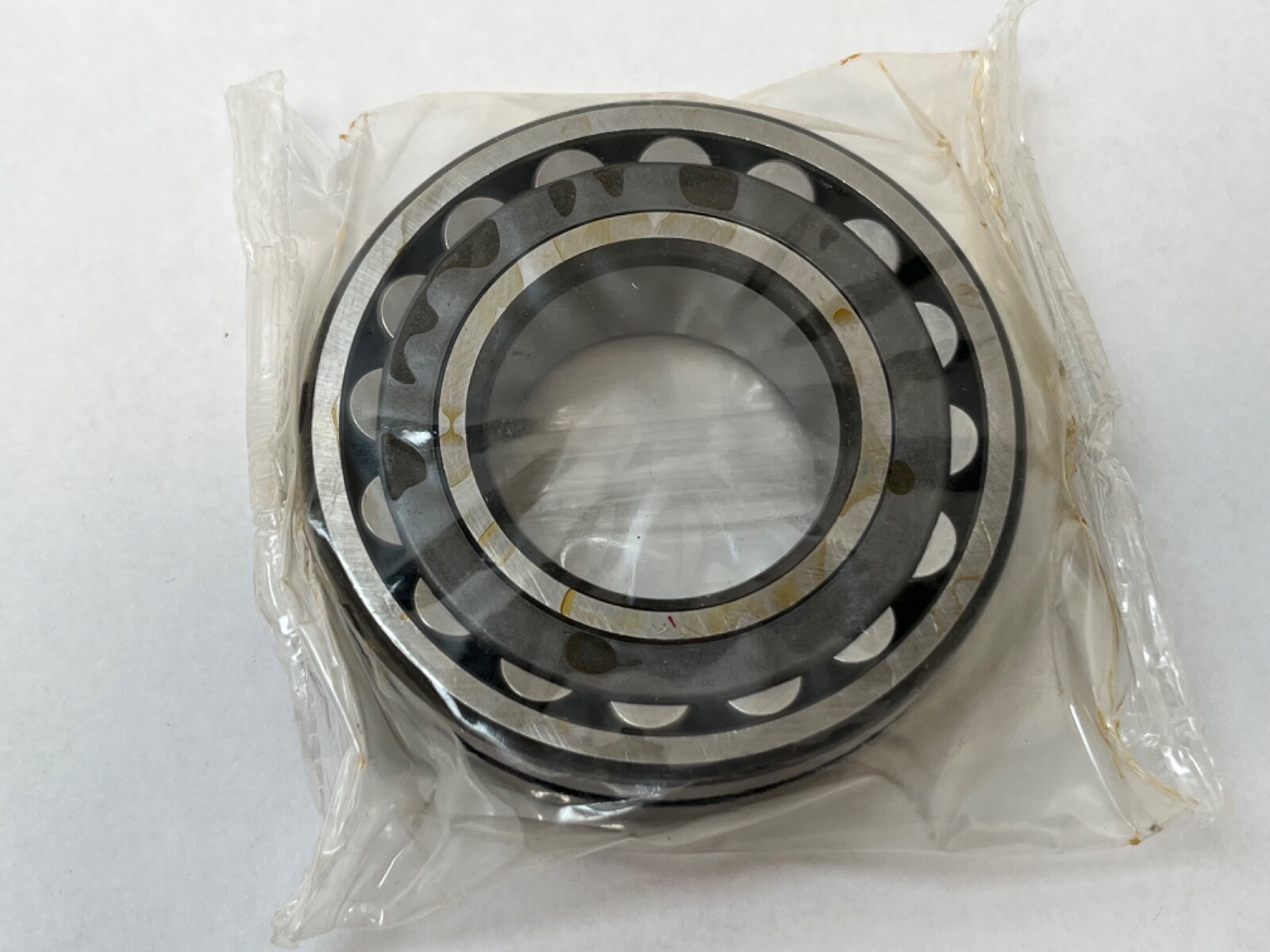 SNR 22207EAB33J30 Bearing 35x72x23 mm 22207E 22207 EA W33/B33 C3/J30 Italy