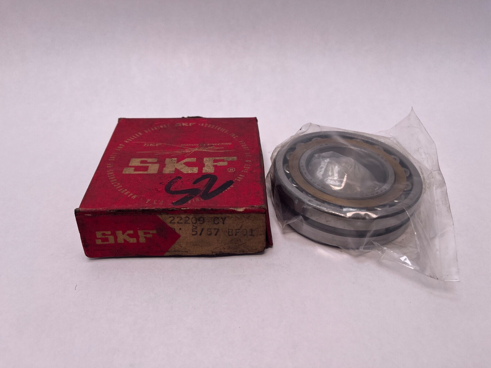 SKF 22209-CY-W33 Spherical Roller Bearing 45x85x23 mm 22209 CY/CJ W33 USA