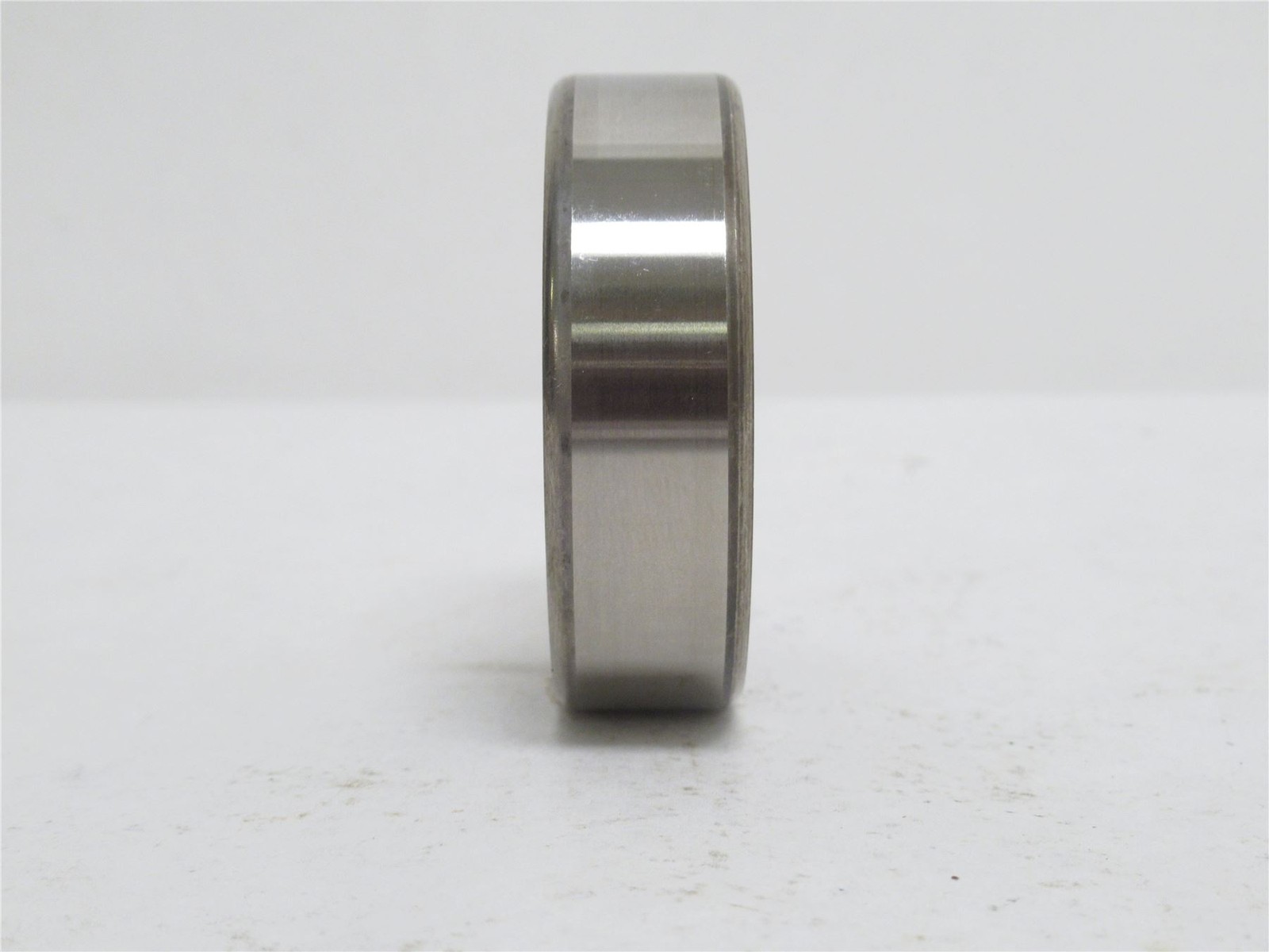 238124 New-No Box; SKF 6205-2RSH Ball Bearing 25mmID x 52mmOD x 15mm Wide