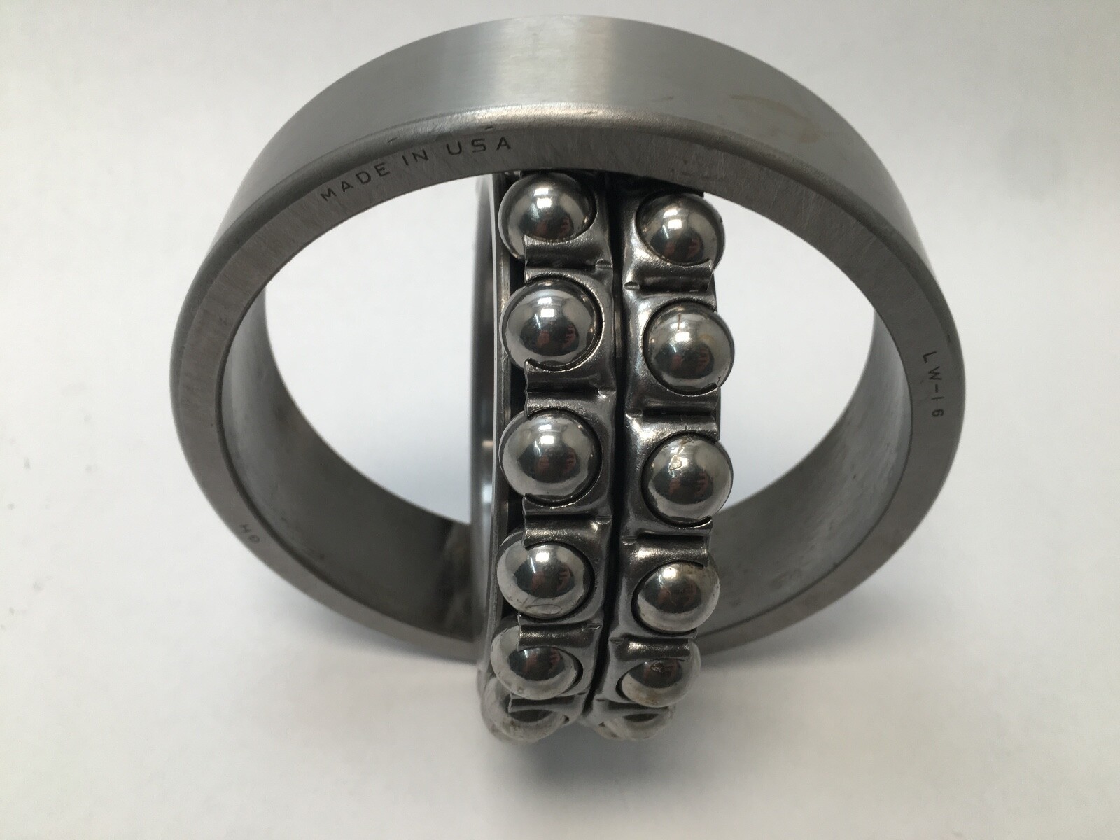 SKF 2216 Self Aligning Bearing 80x140x33 mm USA