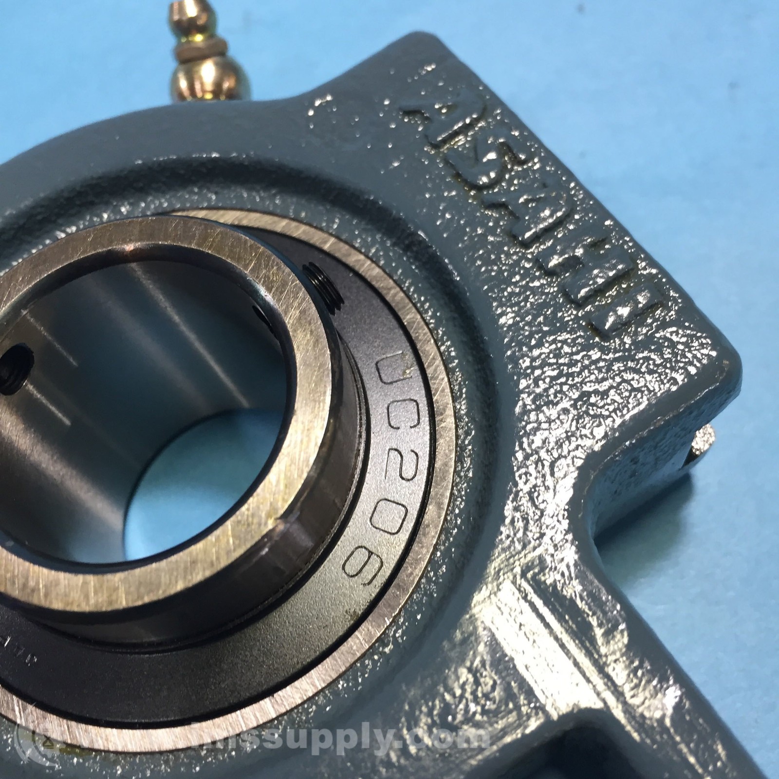 AMI Bearings, Inc. UCT206 Take-Up Bearing Unit FNOB