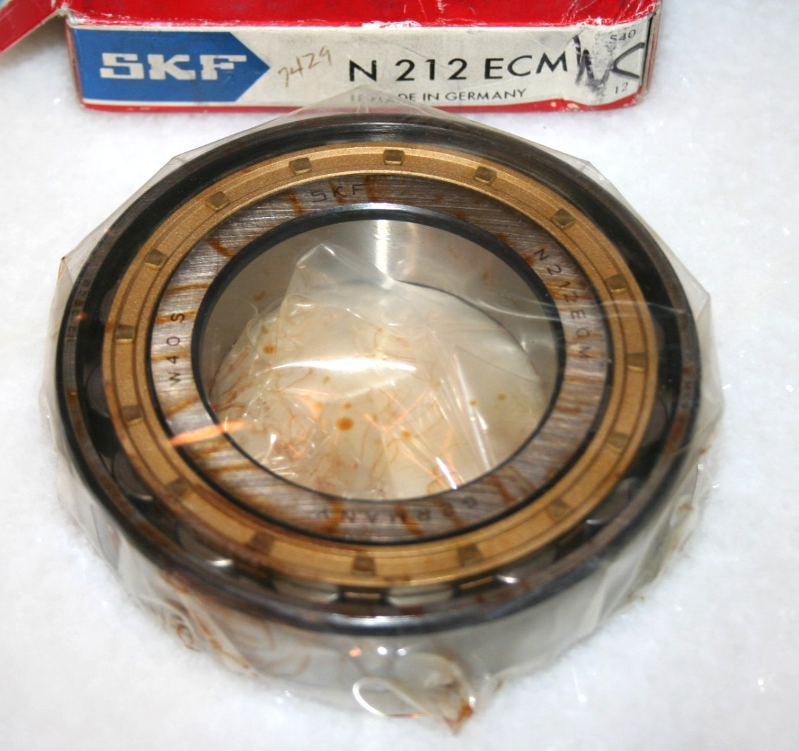 GENUINE SKF N212 ECM Cylindrical Roller Bearing, Brass Cage N-212-ECM * NEW *