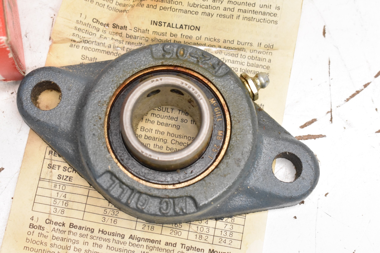 McGill Nyla-k 2 Bolt Flange Mounted Ball Bearing FC2-25-1