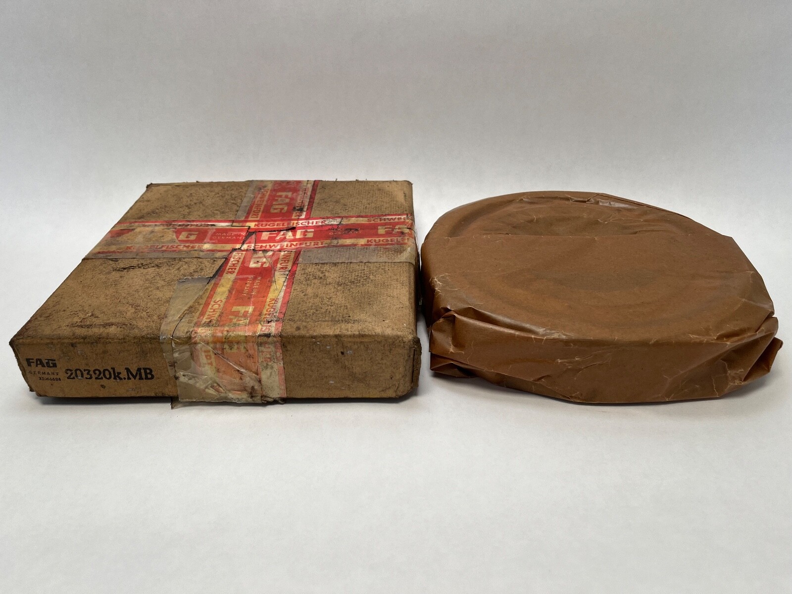 FAG 20320KMB Single Row Spherical Bearing 100x215x47 mm 20320-K-MB Germany