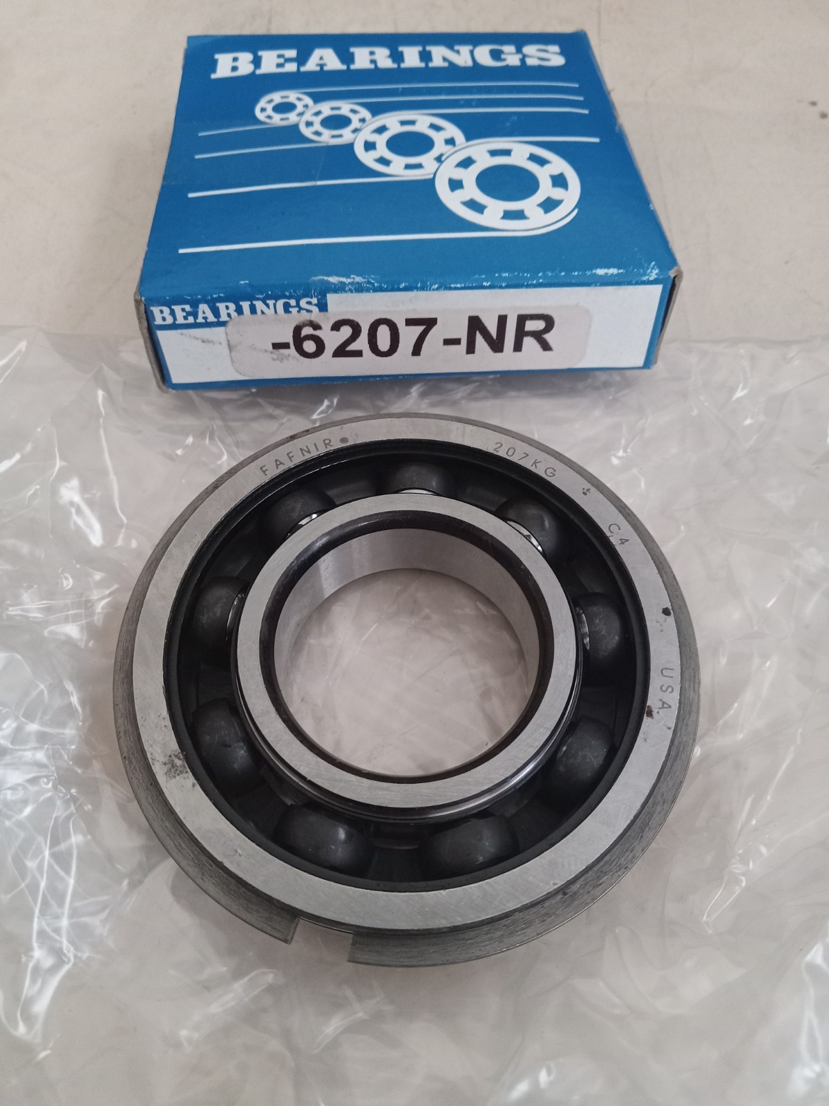 Fafnir 207KG BALL BEARING WITH SNAP RING USA (6207NR)