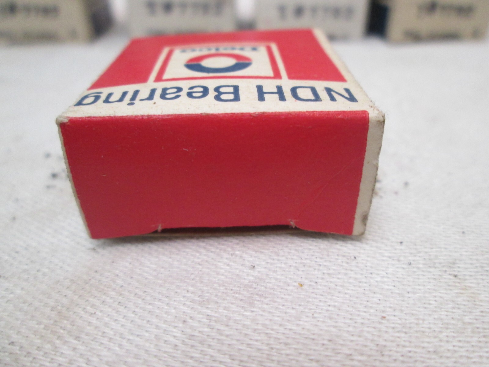 Lot of 17 NDH 77R2 Bearing Metal Seals 1/8 x 3/8 x 5/32″ NEW