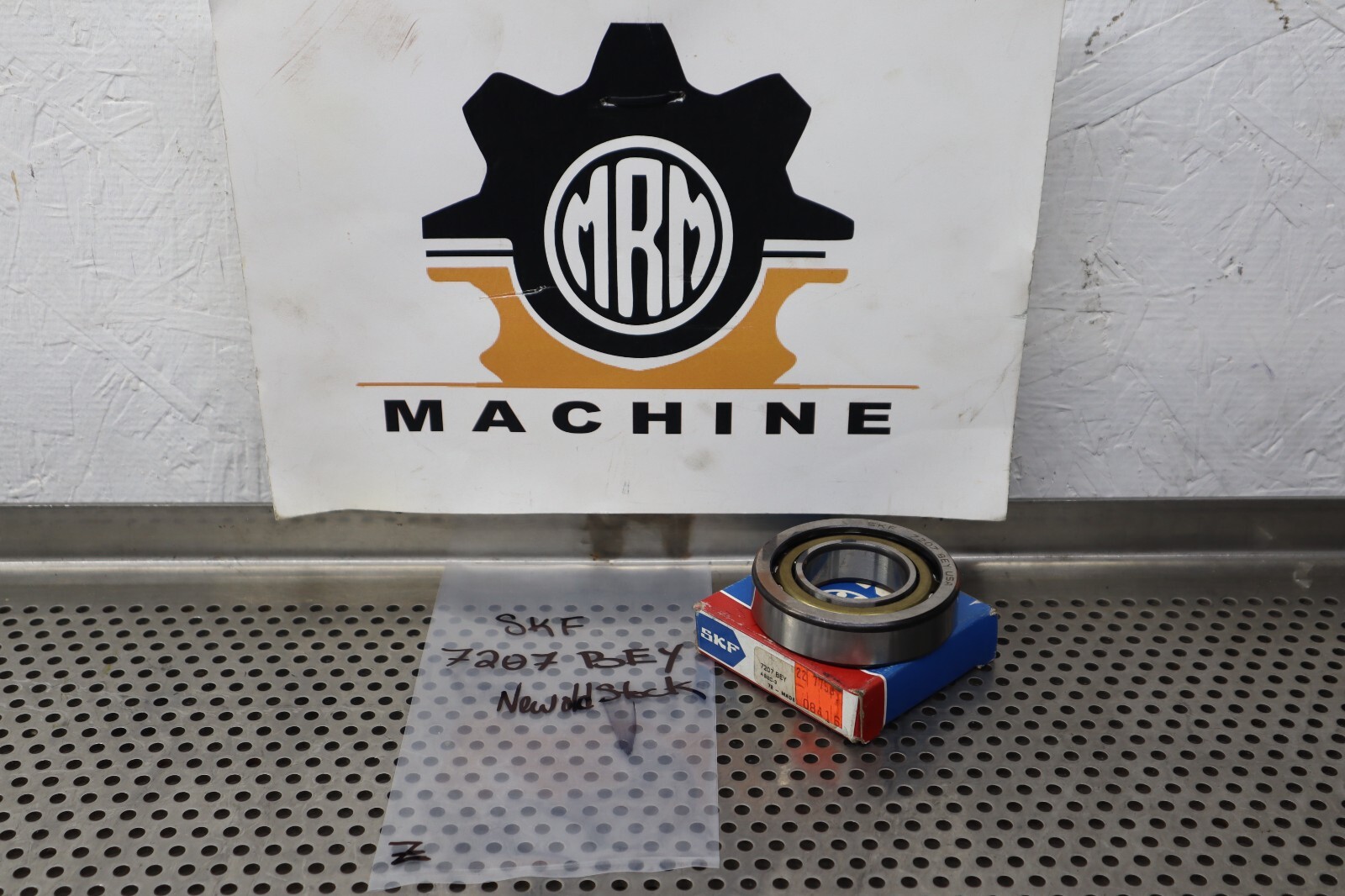 SKF 7207BEY Angular Contact Bearing New Old Stock See All Pictures