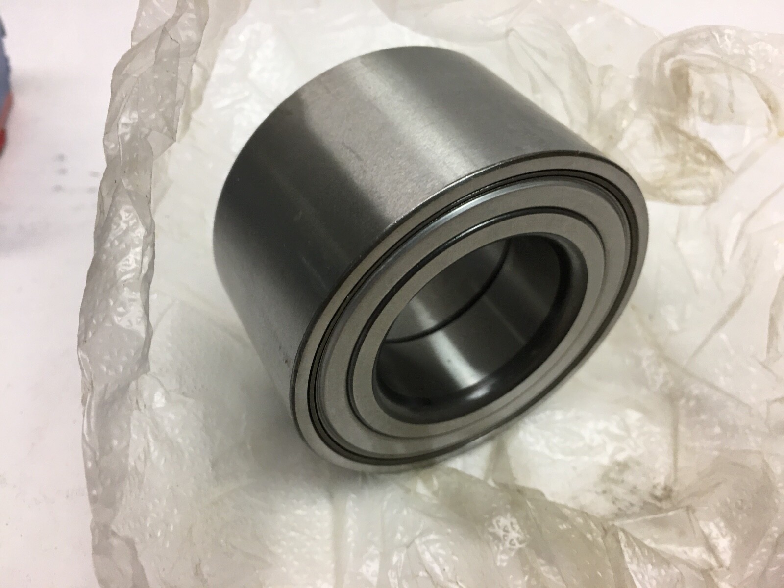 SKF FW107 Bearing Metal Sealed BAH0023 FW 107 BAH-0023 35x66x37 mm