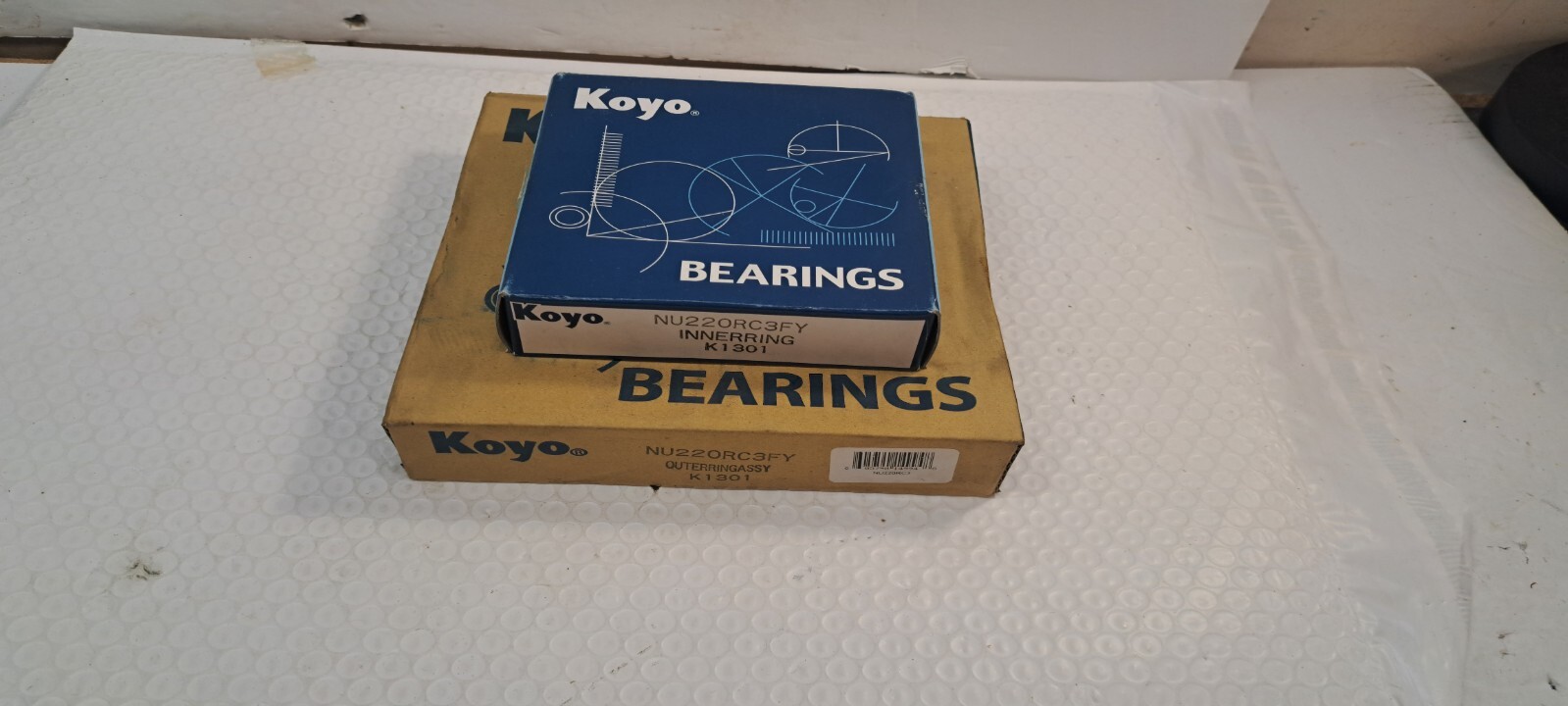 Koyo Bearings NU220RC3FY – No Rib Inner Ring, 100 mm ID, 180 mm OD, 34 mm Width,