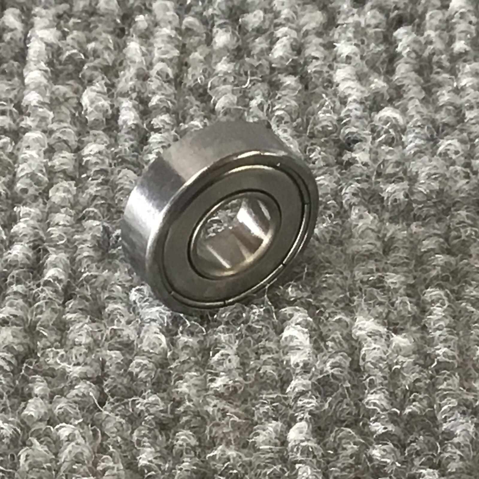 Lot Of 4 Consolidated Bearing SS698-ZZ SS698ZZ 8mm x 19mm x 6m Stainless steel