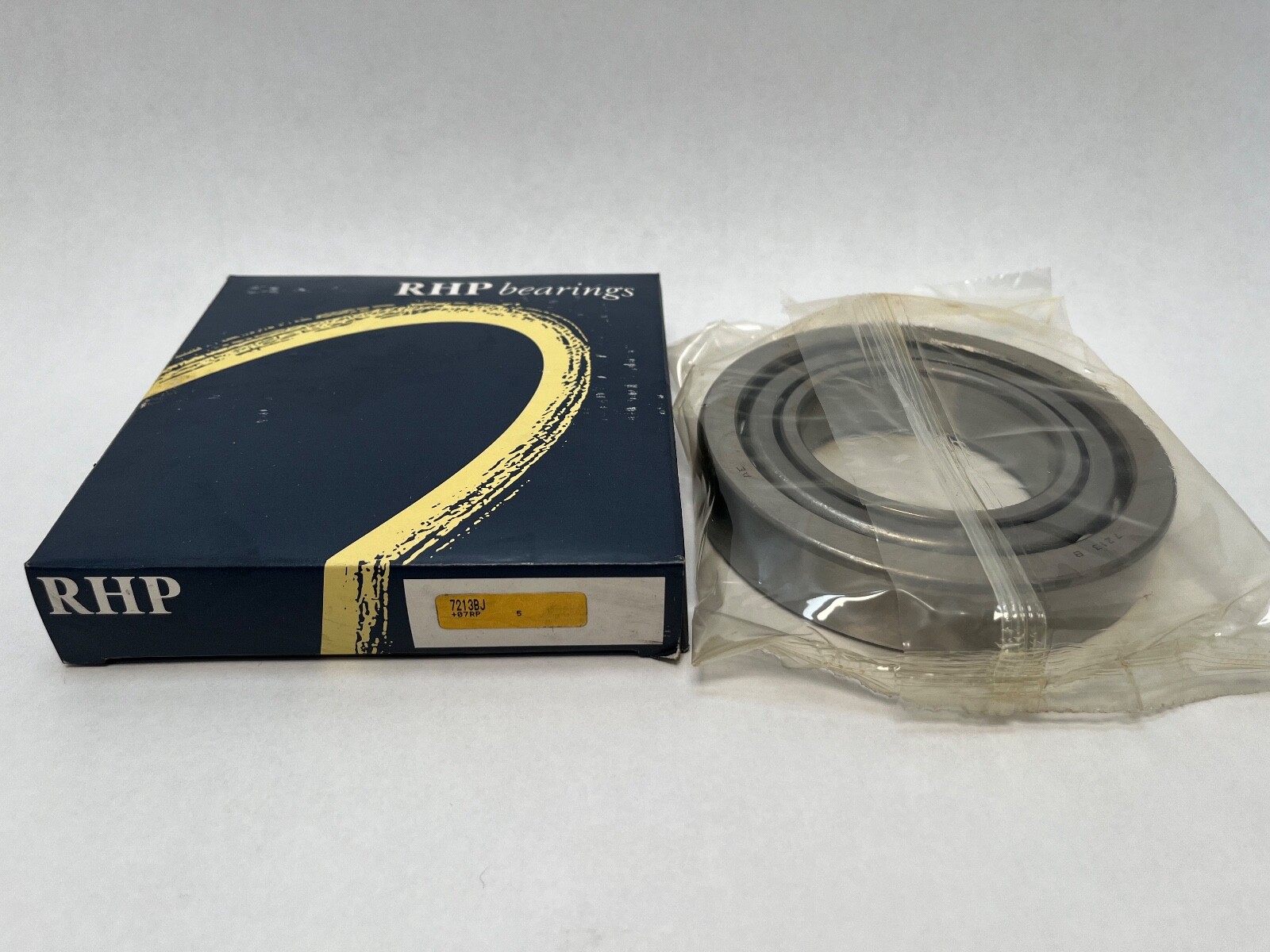 RHP 7213BJ Angular Bearing 65x120x23 mm 7213-B-J 7213B England
