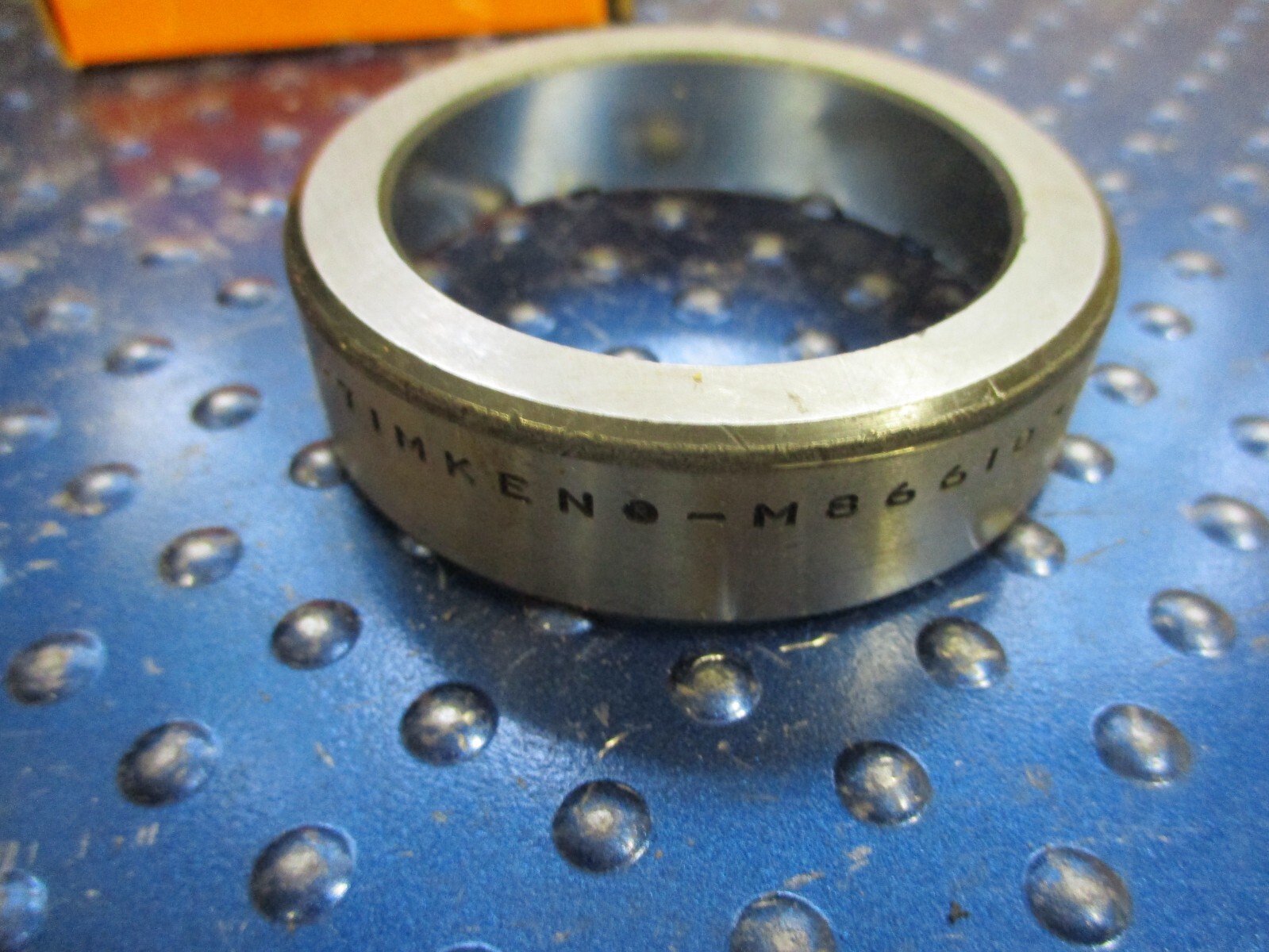 NEW TIMKEN TAPPERED ROLLER BEARING LOT OF 2 M86610