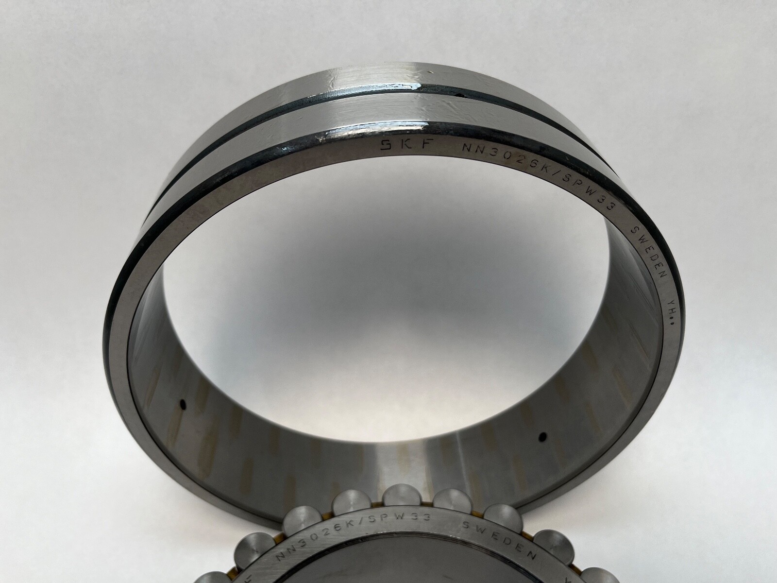 SKF NN-3026-K/SPW33 Bearing 130x200x52 mm NN3026 NN-3026-K-SP-W33 Sweden