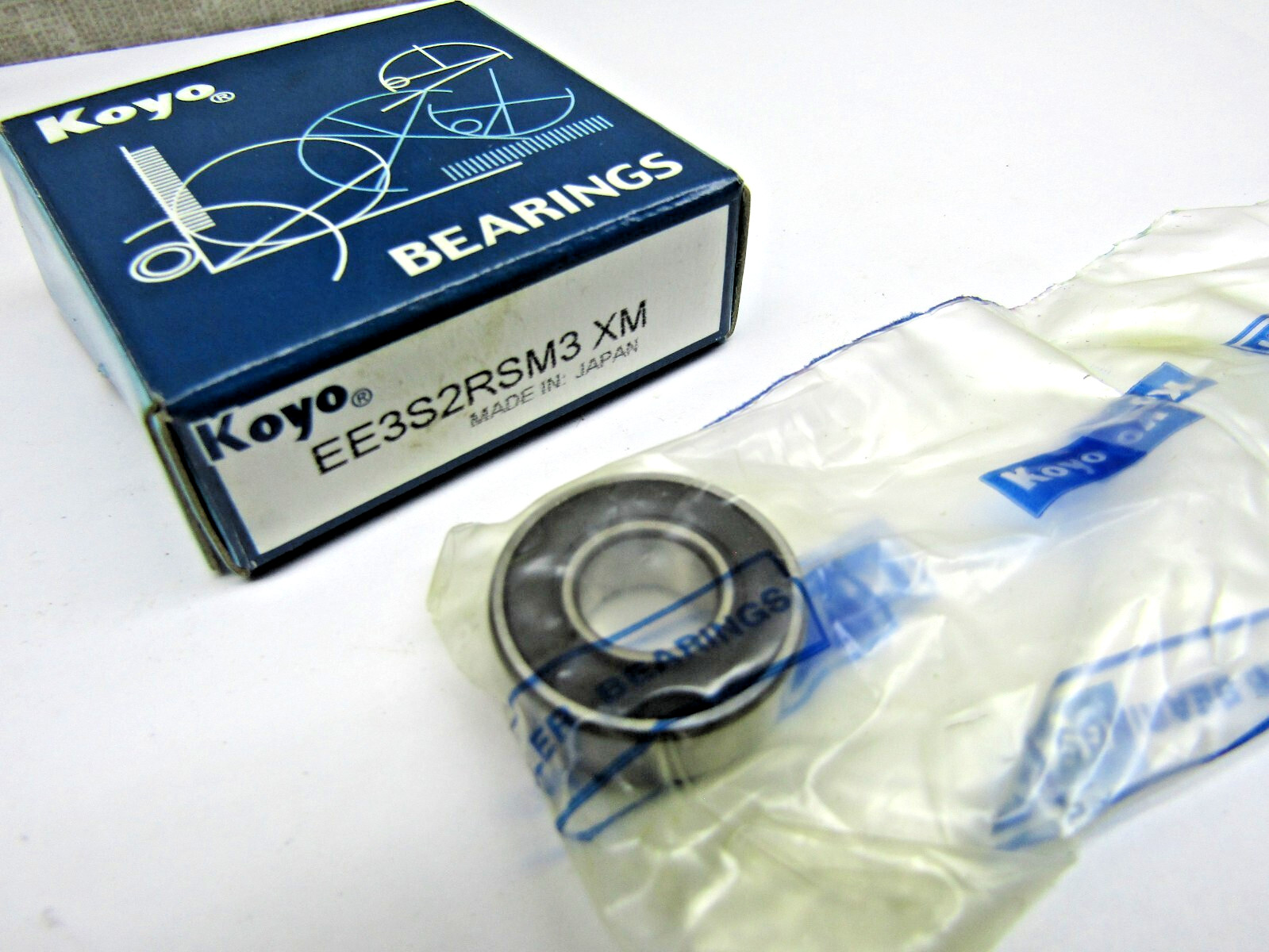 Koyo EE3S2RSM3 3/8″ X 7/8″ X 11/32″ Sealed Bearing R6-2RS
