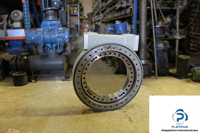 IMO WD-L 0478/3-04995 SLEW DRIVE‎_IMO A6610/17 1740