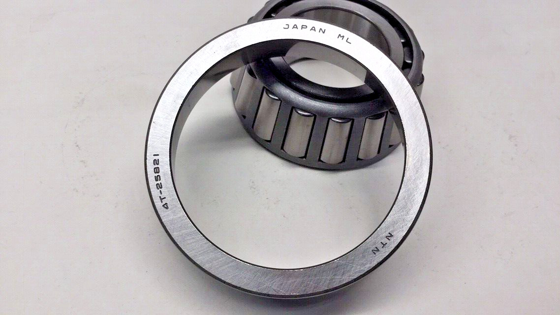 NTN 25877-25821 Tapered Bearing Cone and Cup Assembly in a CAT 335-8219 box