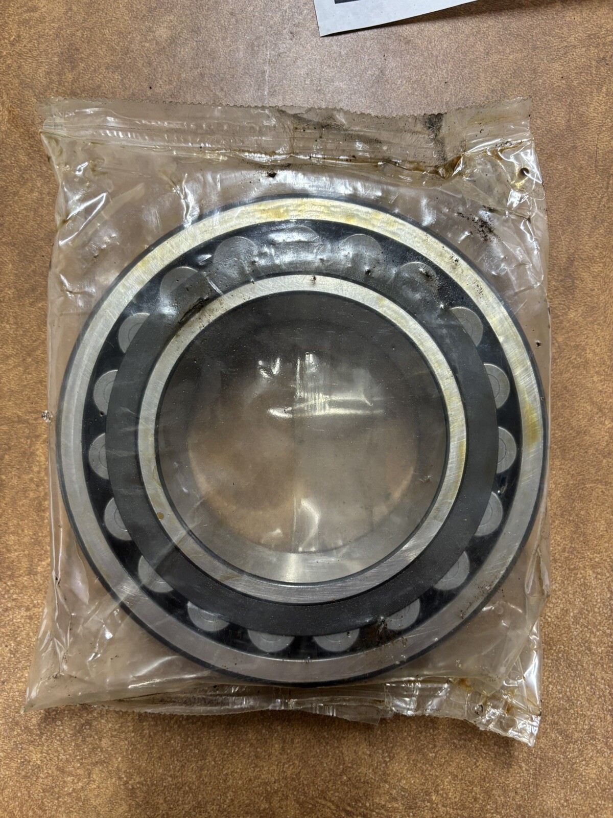 SKF 22219 CCK/C3W33 And 11 022y Bearing.