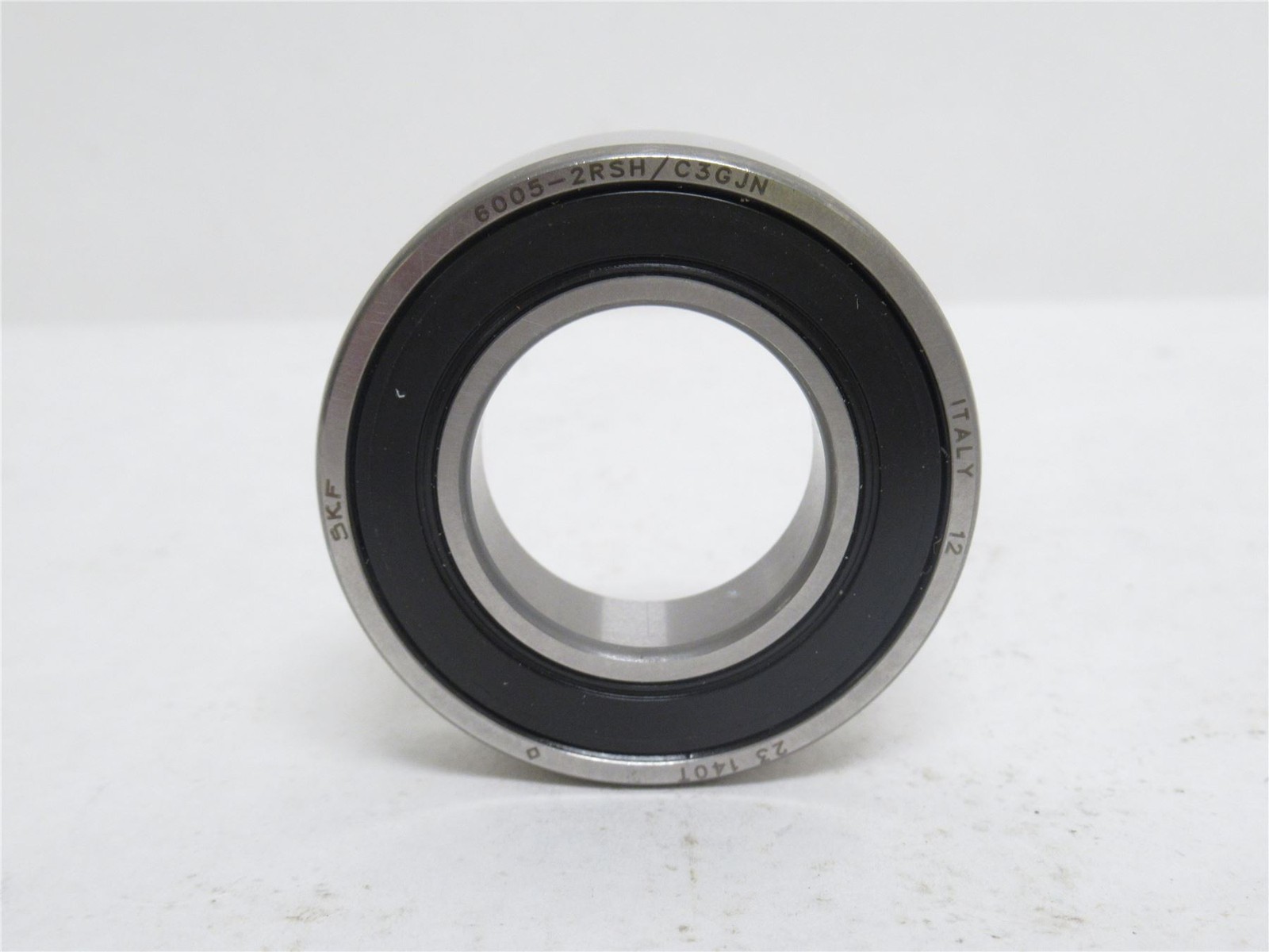 238123 New-No Box; SKF 6005-2RSH Ball Bearing 25mmID x 47mmOD x 12mm Wide