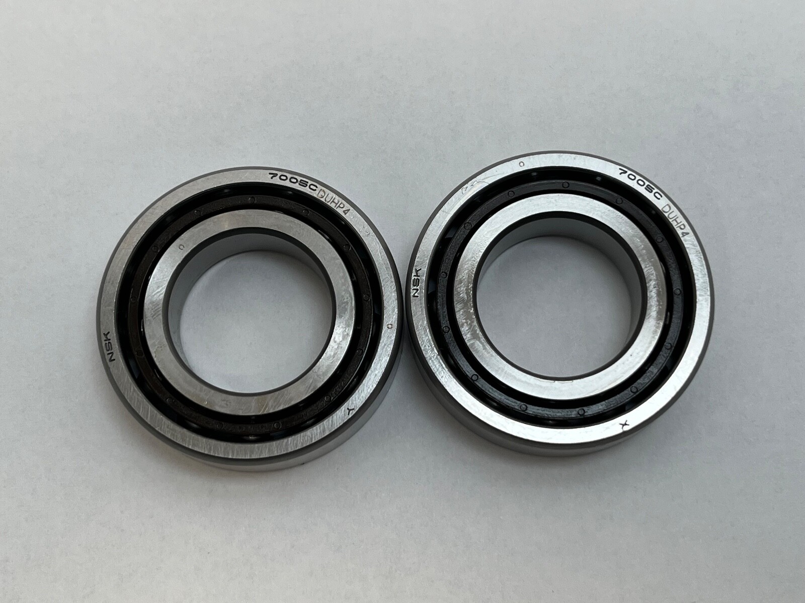 NSK 7005CTYDUHP4 Angular Bearing 7005C 7005-C-TY-DUH-P4 ABEC7 25x47x12 mm 2 Pcs