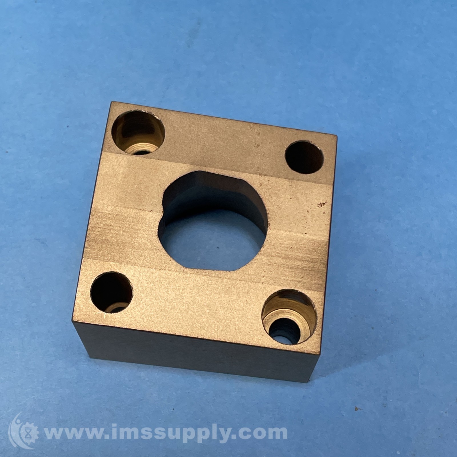 Bolt-on Connector Block 2x2x2 inch FNIP