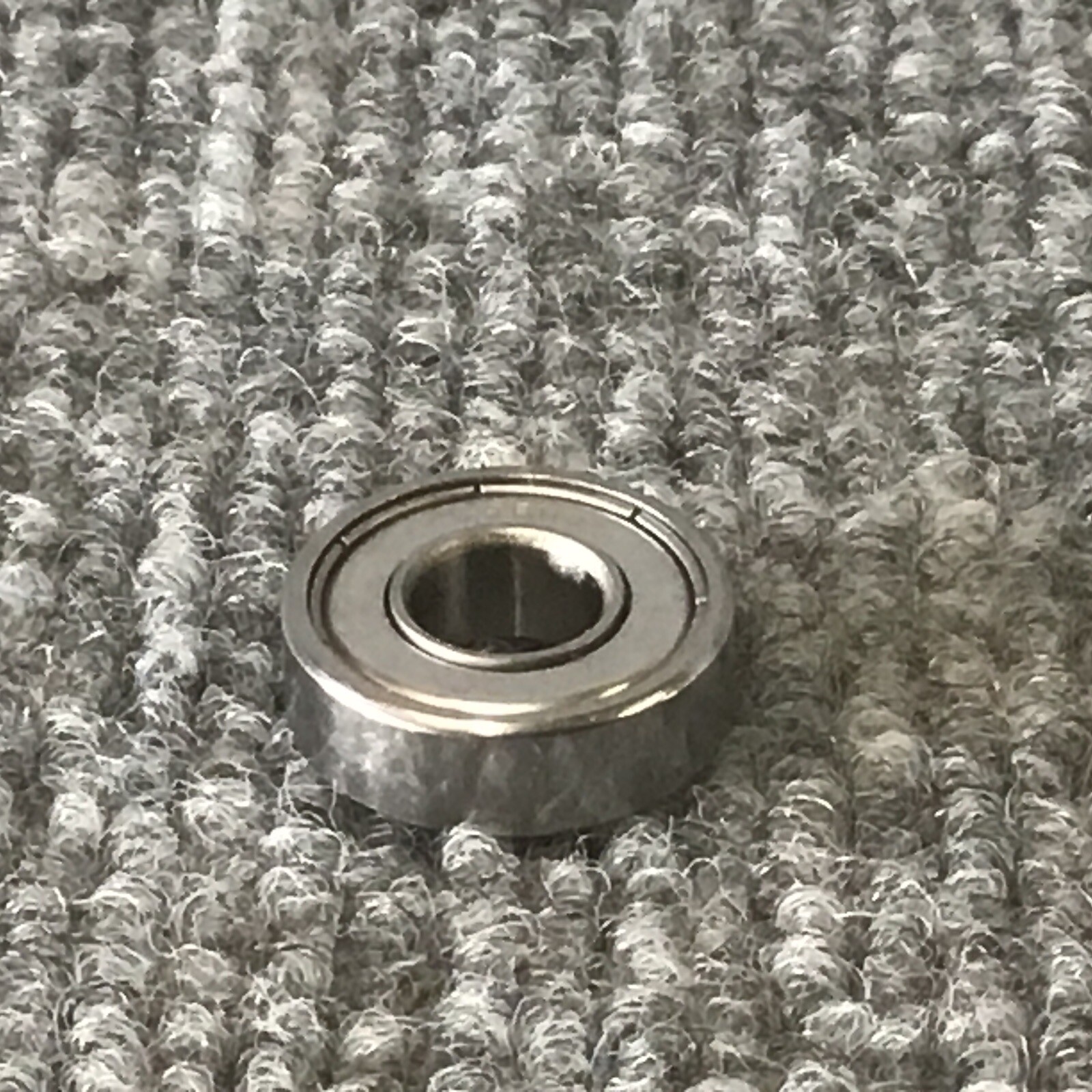 Lot Of 4 Consolidated Bearing SS698-ZZ SS698ZZ 8mm x 19mm x 6m Stainless steel