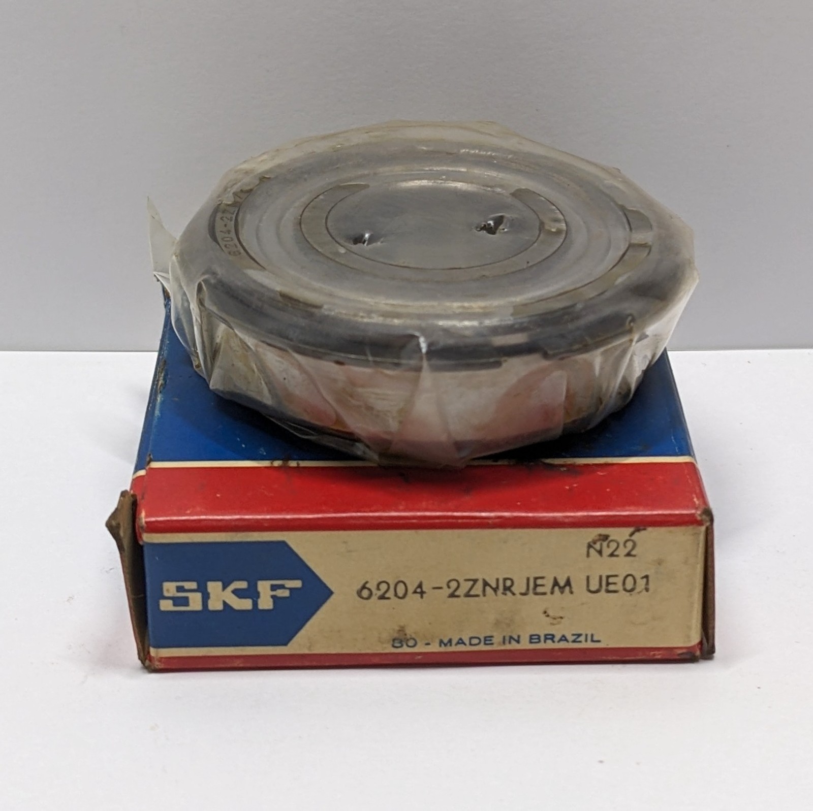 SKF 6204-2ZN Single Row Deep Groove Ball Bearing – NOS
