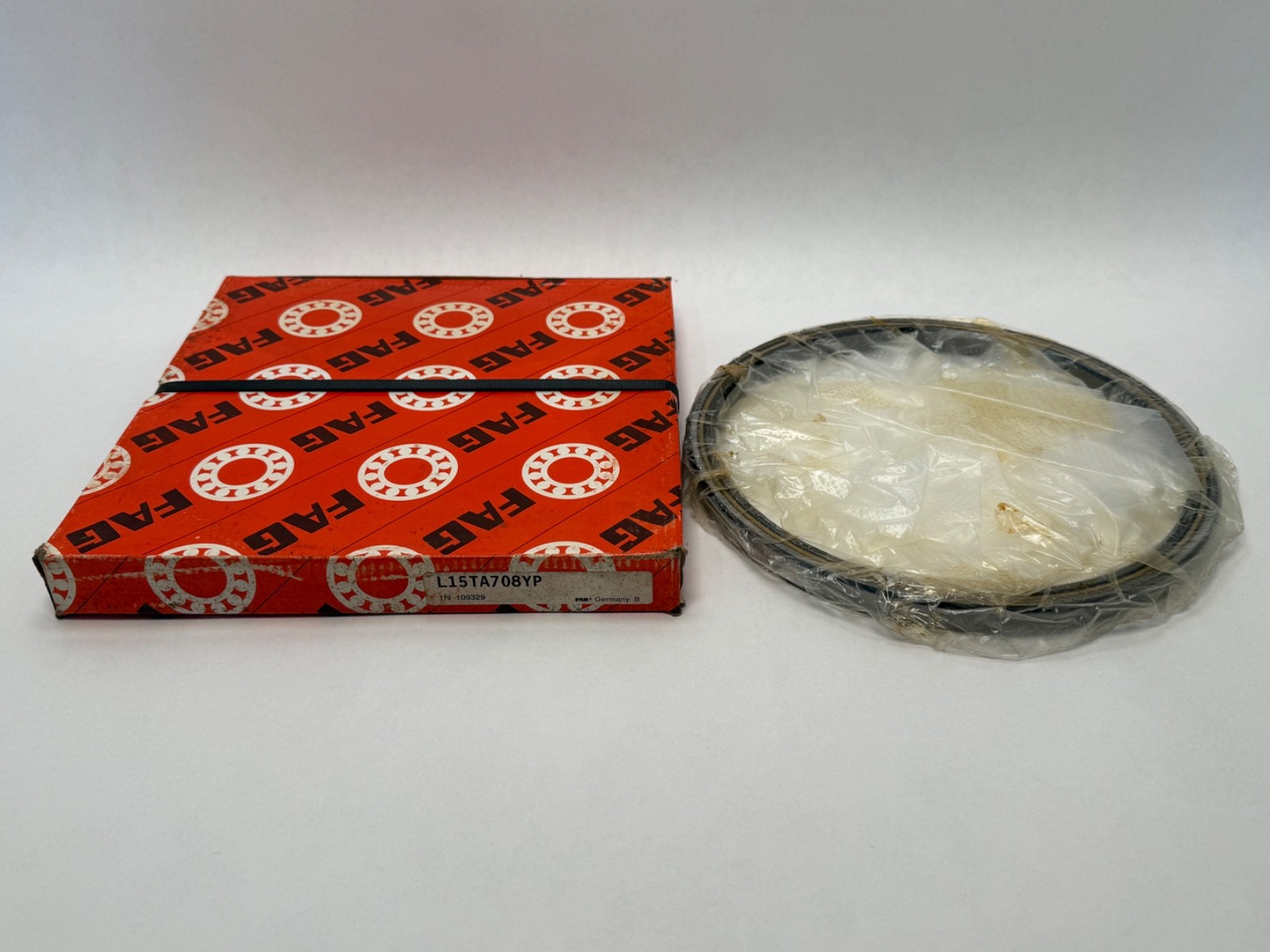 FAG L15TA708YP Angular Thin Section Bearing 7-1/2×8-1/2×1/2″ L15TA708-YP