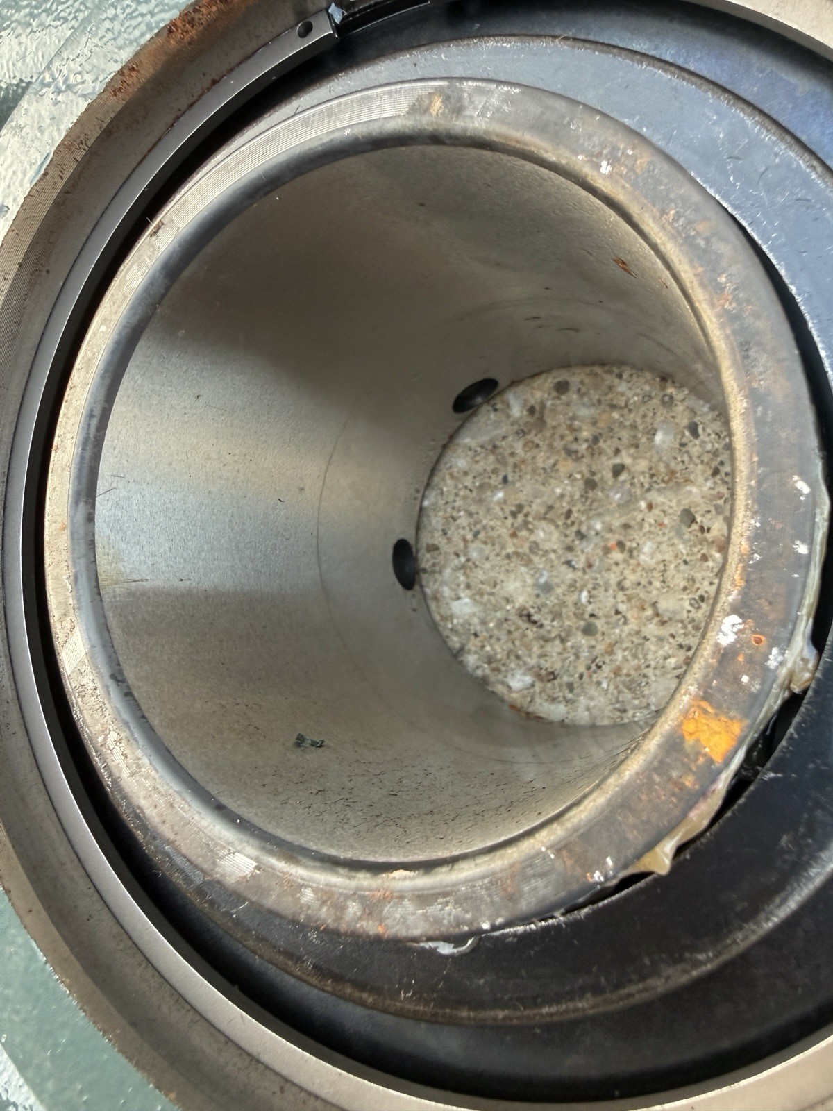 Dodge 3-7/16” S-2000 Spherical Roller Bearing TPHU-S2-307R 045007 (surface rust)