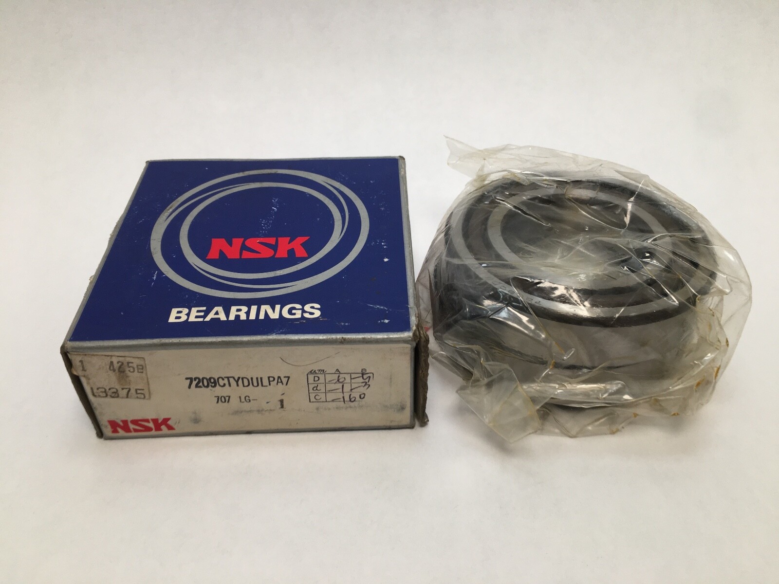 NSK 7209CTYDULPA7 Bearing 45x85x19 mm 7209-CTY-DUL-PA7 ABEC7 Japan 2 Pcs