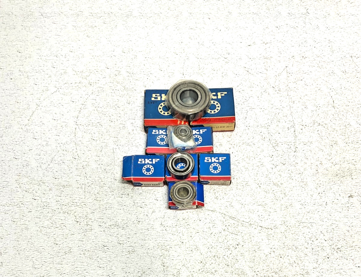 NEW Lot of 8 SKF 6305 629 6203 6202-2JZEM Deep Groove Metal Ball Bearing 245C