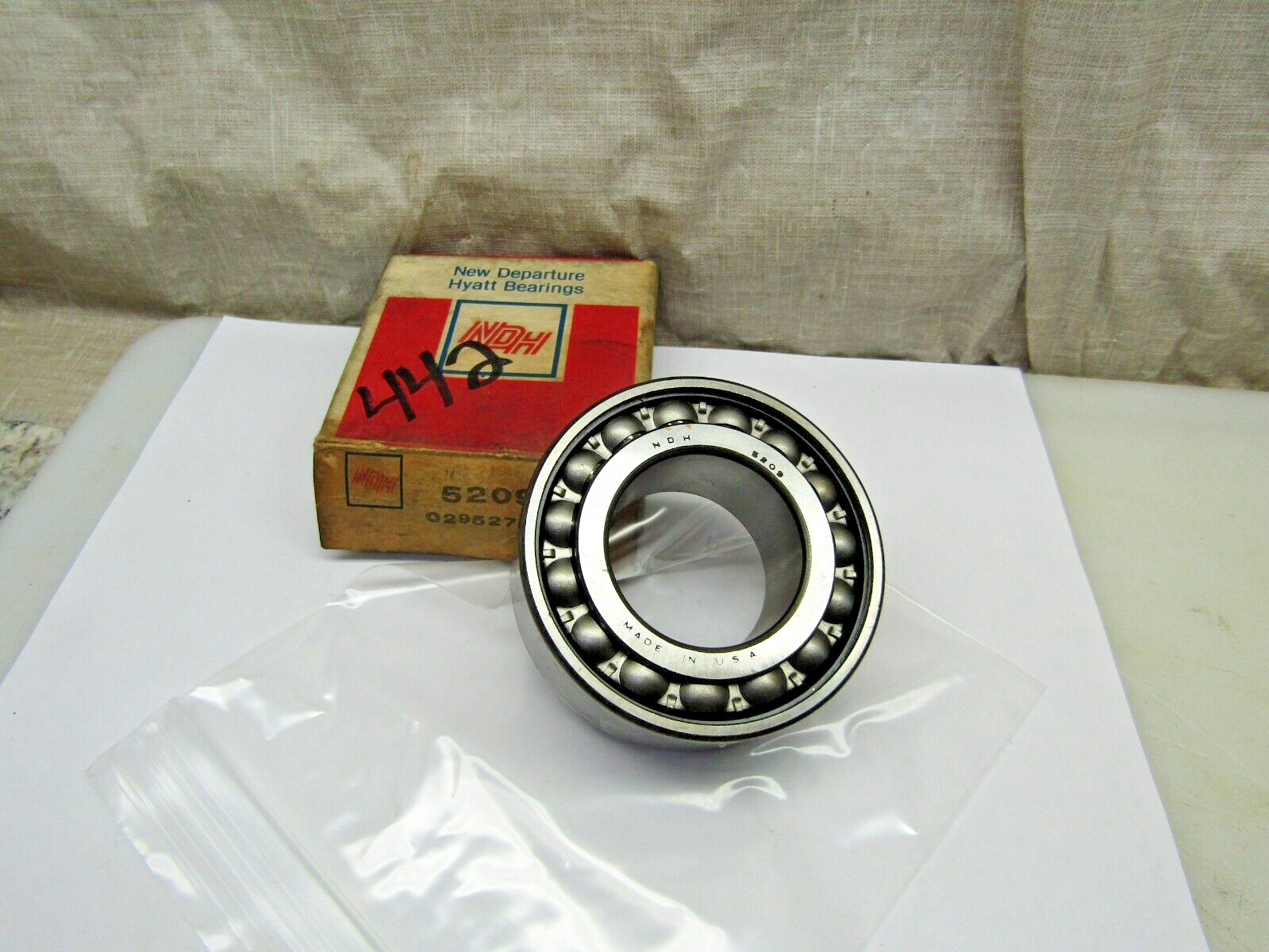 NDH 5209 45mm X 85mm X 30.2mm (1-3/16″) Double Row Angular Contact Bearing