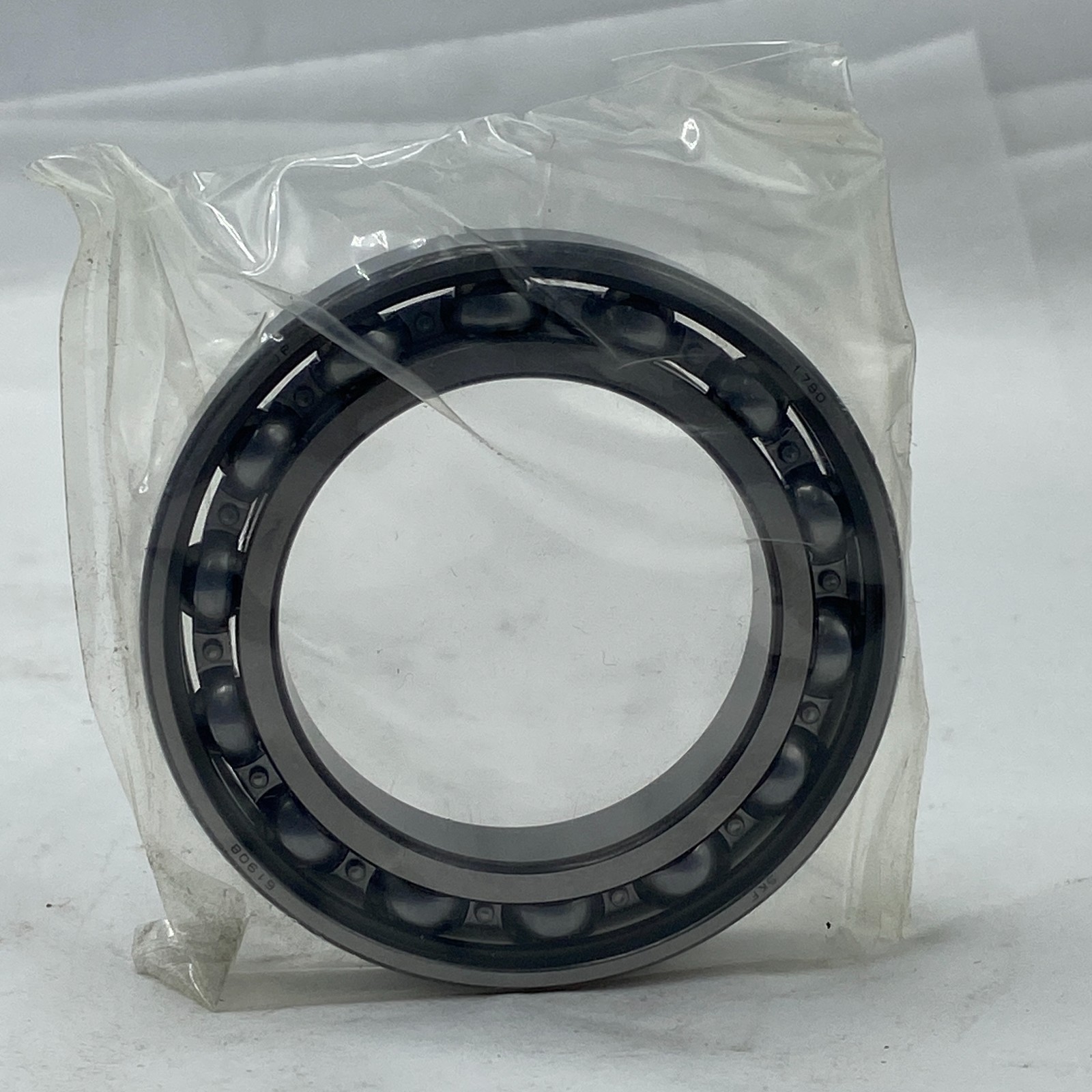 SKF 61908 SINGLE ROW DEEP GROOVE BALL BEARING 40X62X12mm 61908 New