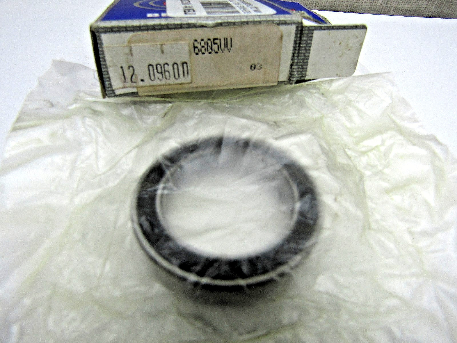 NSK 6805VV 25mm X 37mm X 7mm Sealed Bearing