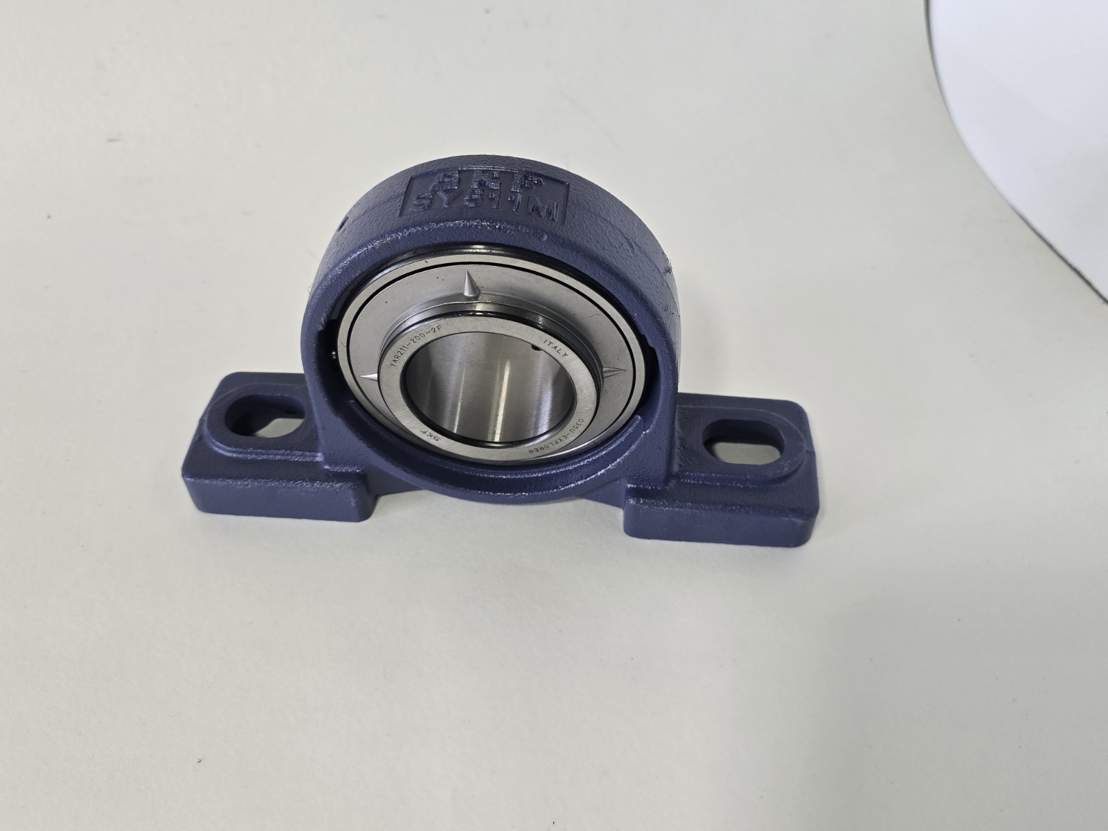 SKF SY 2 TF PB 2 Bolt Bearing-Factory New! 2″ Bore Pillow Block Bearing