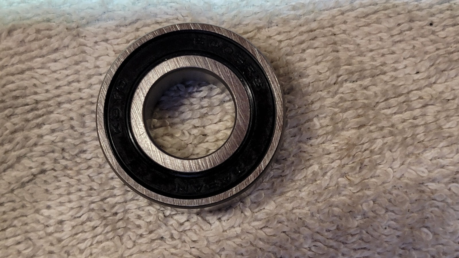 KOYO 6002 2RS Deep Groove Ball Bearing NEW FREE SHIP LOC T1 QTY 1